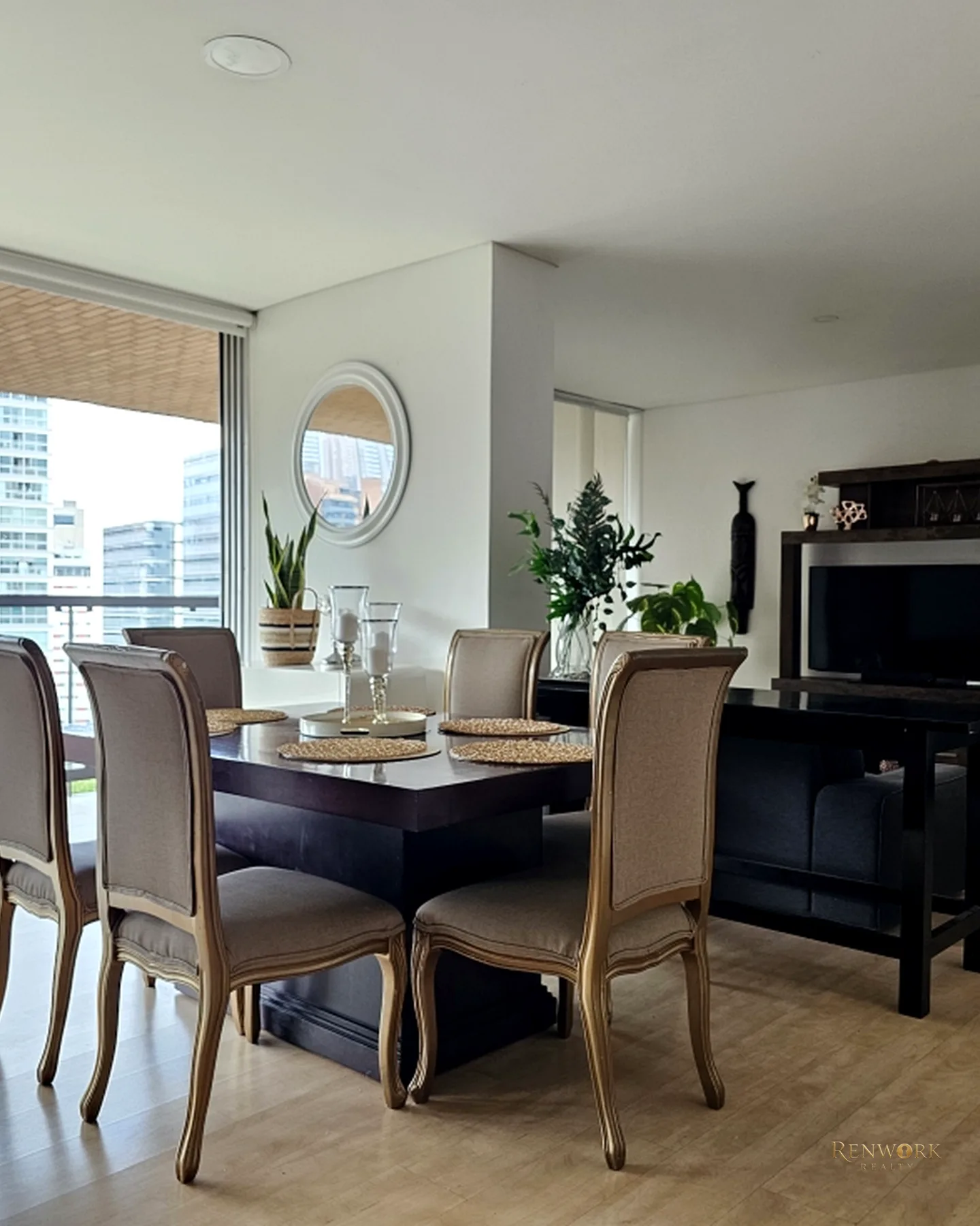 APARTAMENTO EN VENTA EL POBLADO MILLA DE ORO- PISO ALTO · foto 10