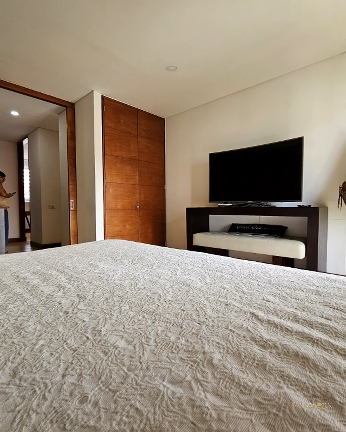 APARTAMENTO EN VENTA EL POBLADO MILLA DE ORO- PISO ALTO · foto 18