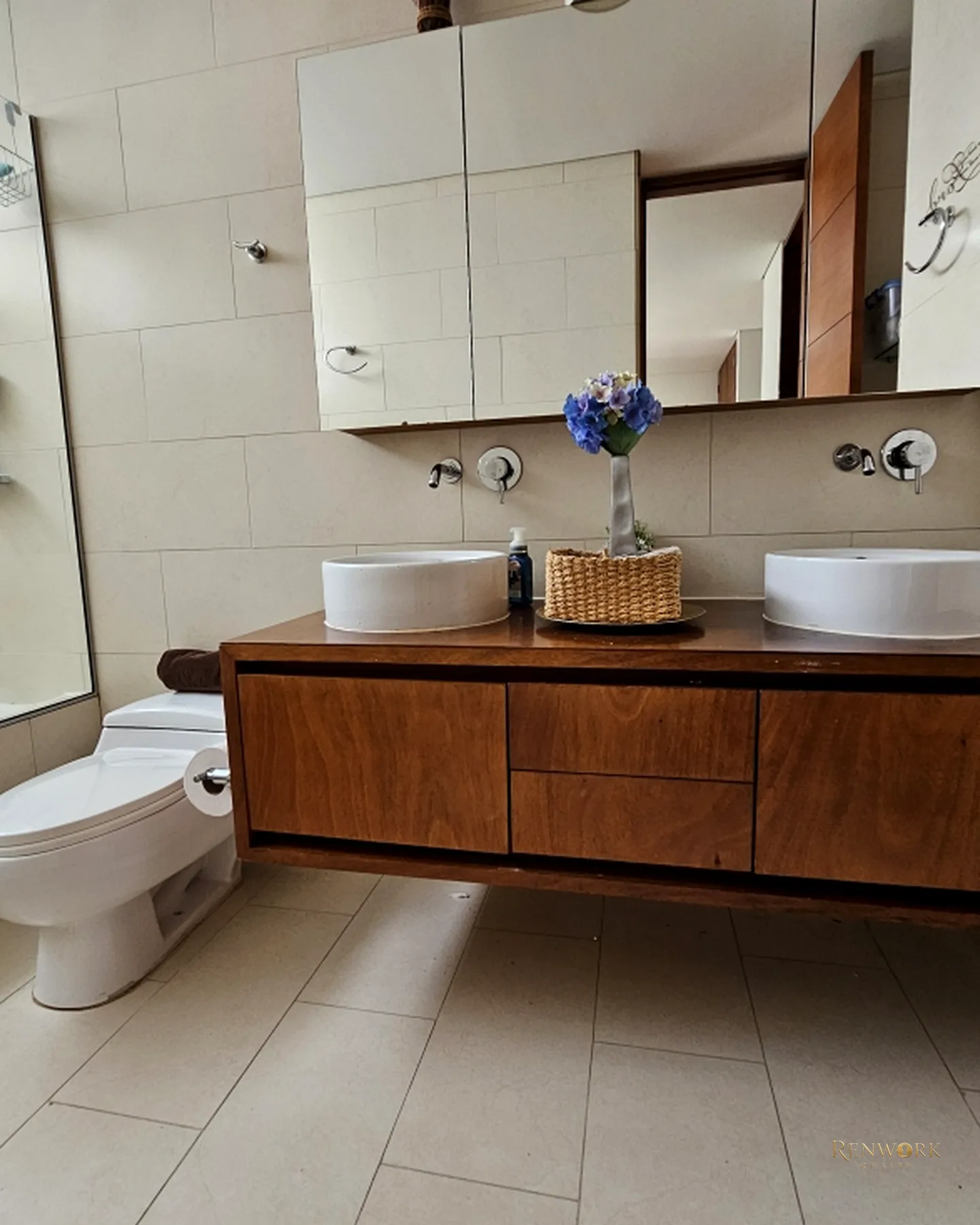 APARTAMENTO EN VENTA EL POBLADO MILLA DE ORO- PISO ALTO · foto 20