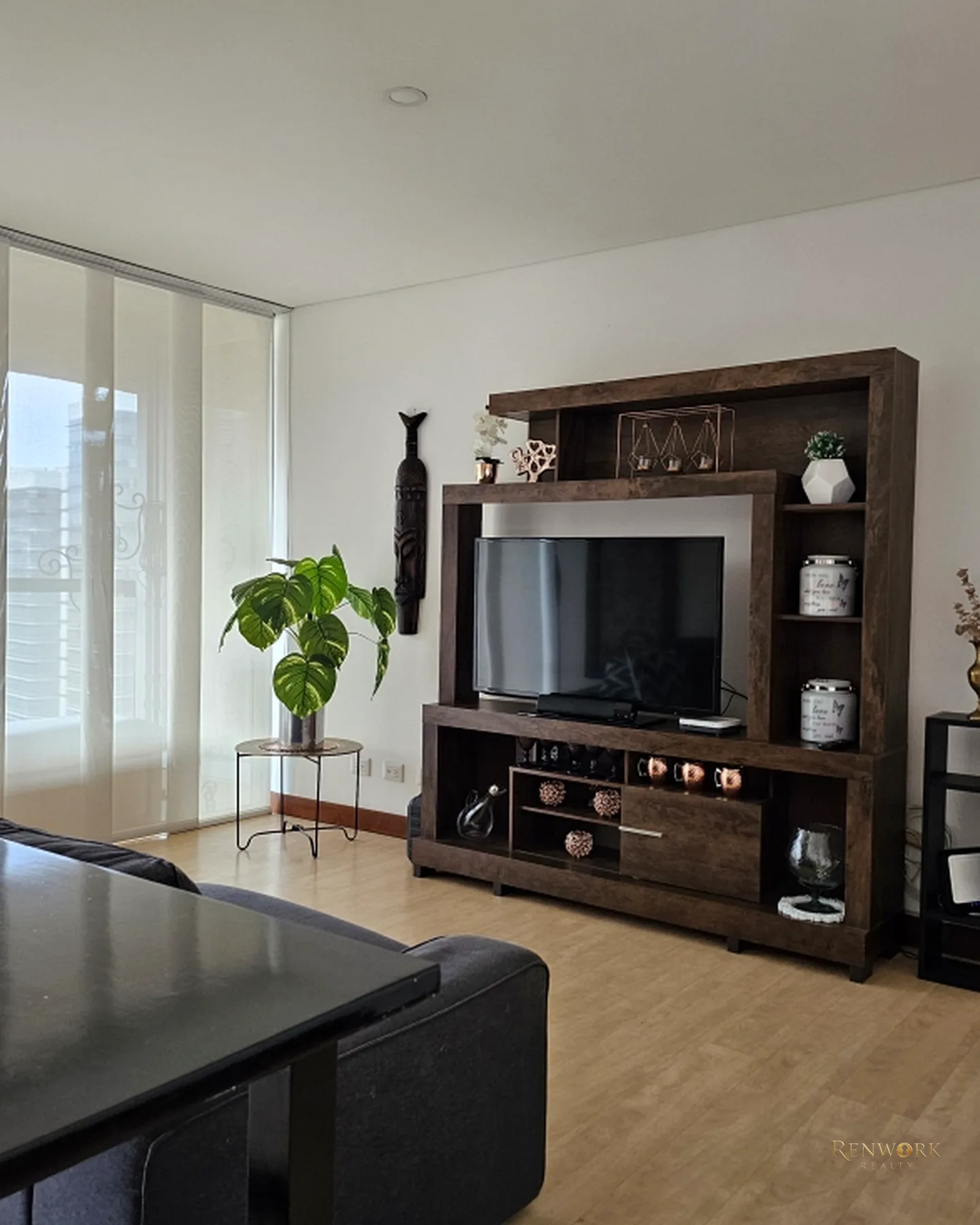 APARTAMENTO EN VENTA EL POBLADO MILLA DE ORO- PISO ALTO · foto 11