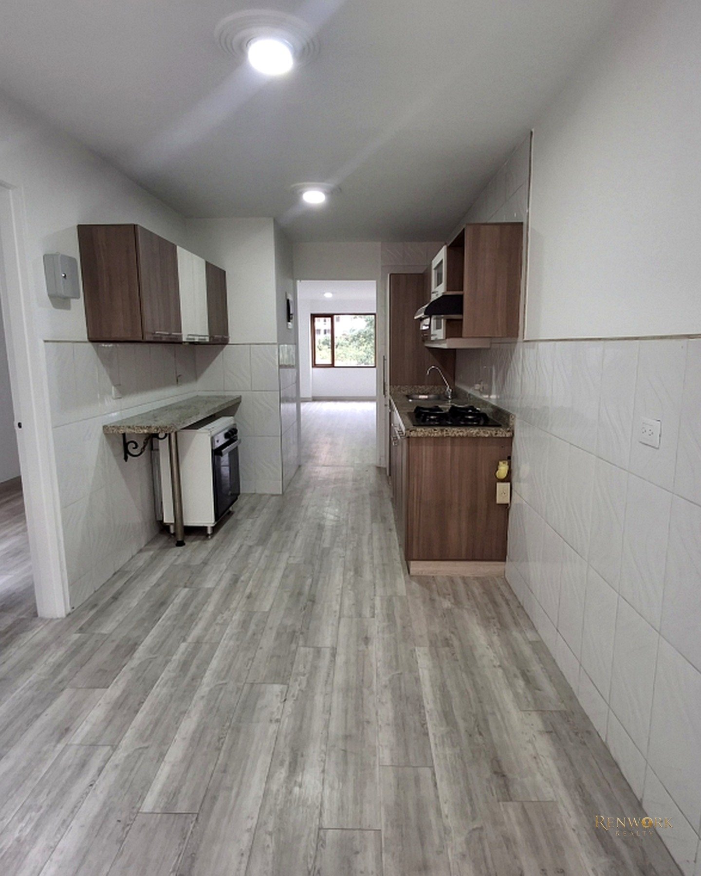 APARTAMENTO EN VENTA, EL POBLADO, SECTOR CASTROPOL · foto 8