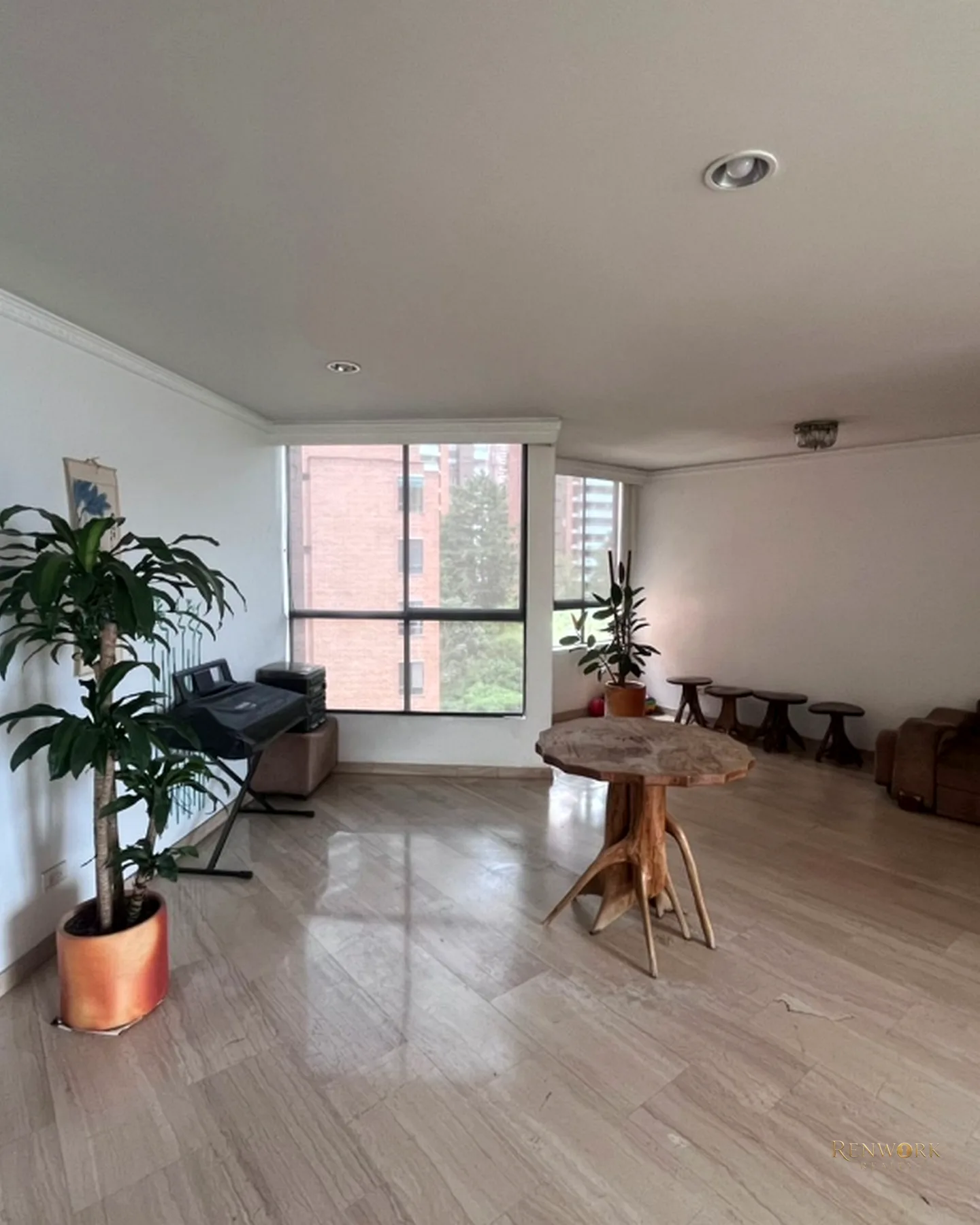 APARTAMENTO EN VENTA EL POBLADO SECTOR TESORO-MARYMOUNT · foto 4