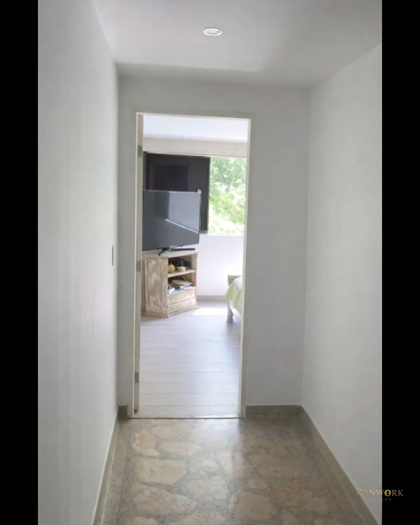 APARTAMENTO EN VENTA – EL TESORO, EL POBLADO · foto 10