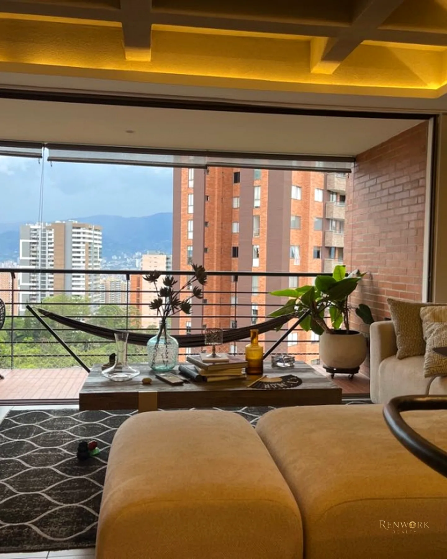APARTAMENTO EN VENTA, EL TESORO, EL POBLADO, MEDELLÍN · foto 6