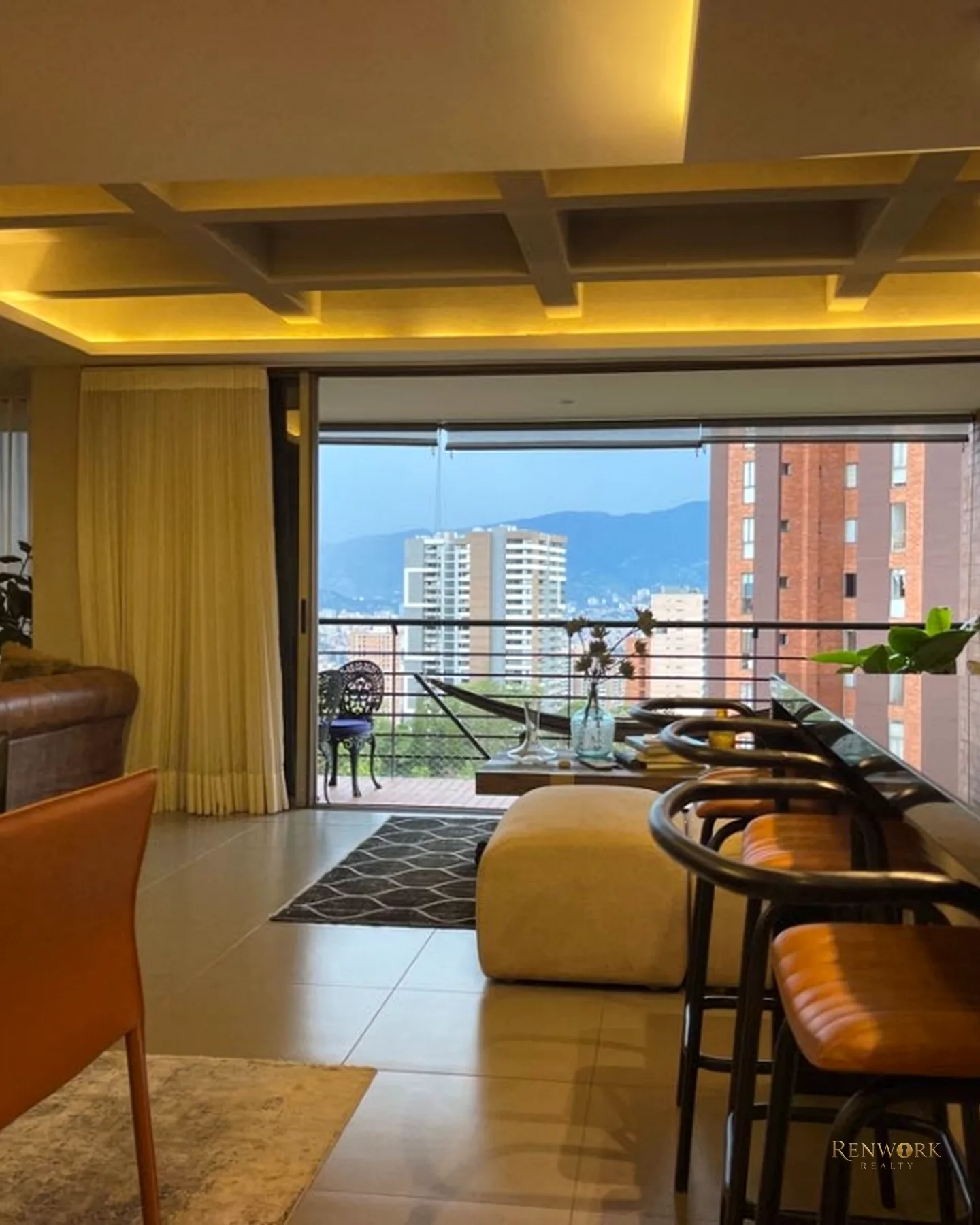 APARTAMENTO EN VENTA, EL TESORO, EL POBLADO, MEDELLÍN · foto 1