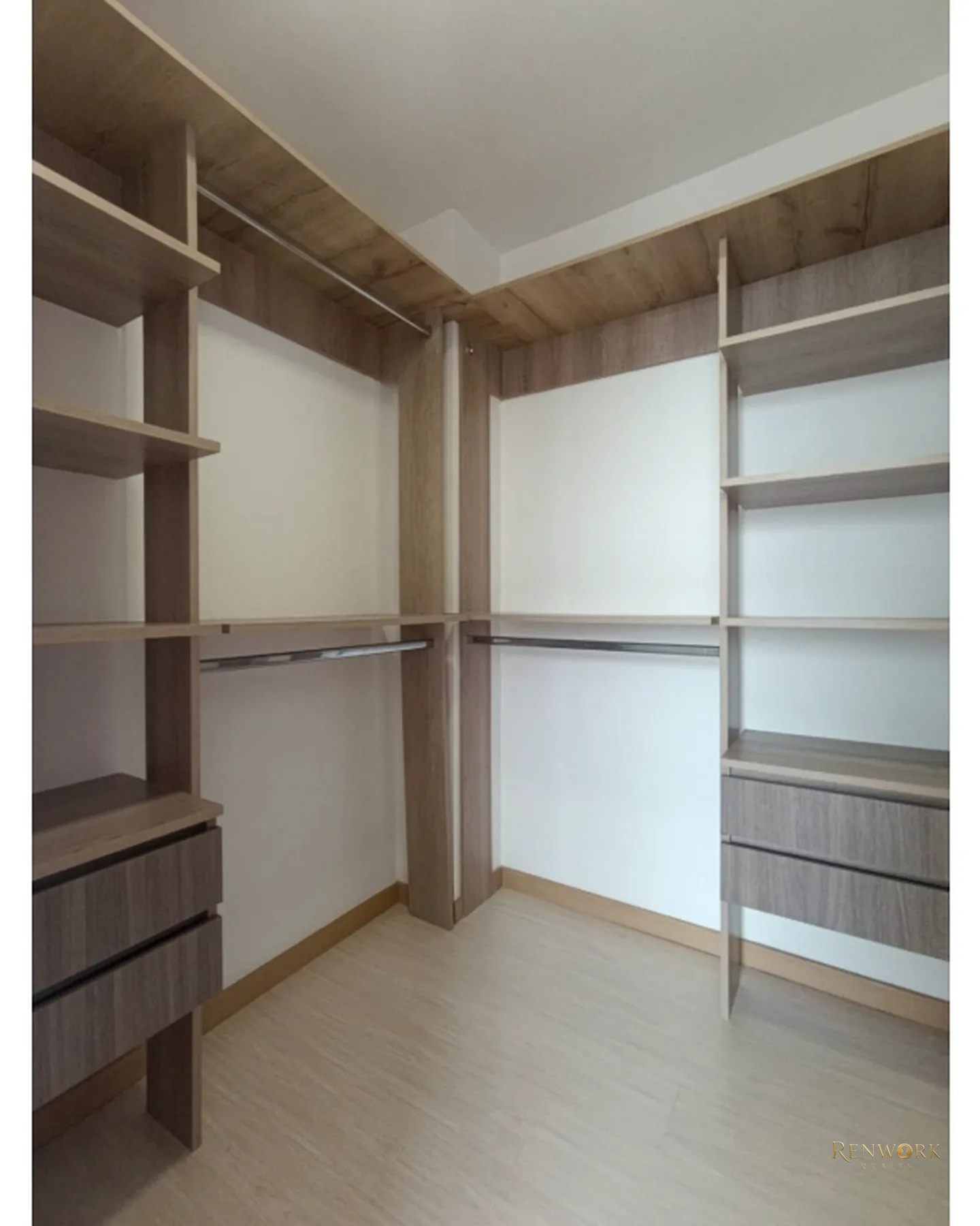 APARTAMENTO EN VENTA EN CASTROPOL MEDELLIN · foto 14
