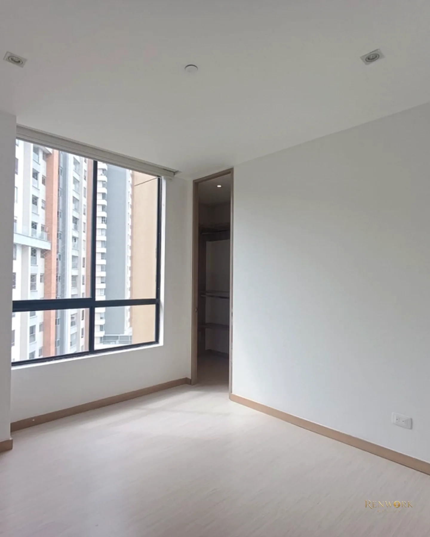 APARTAMENTO EN VENTA EN CASTROPOL MEDELLIN · foto 10