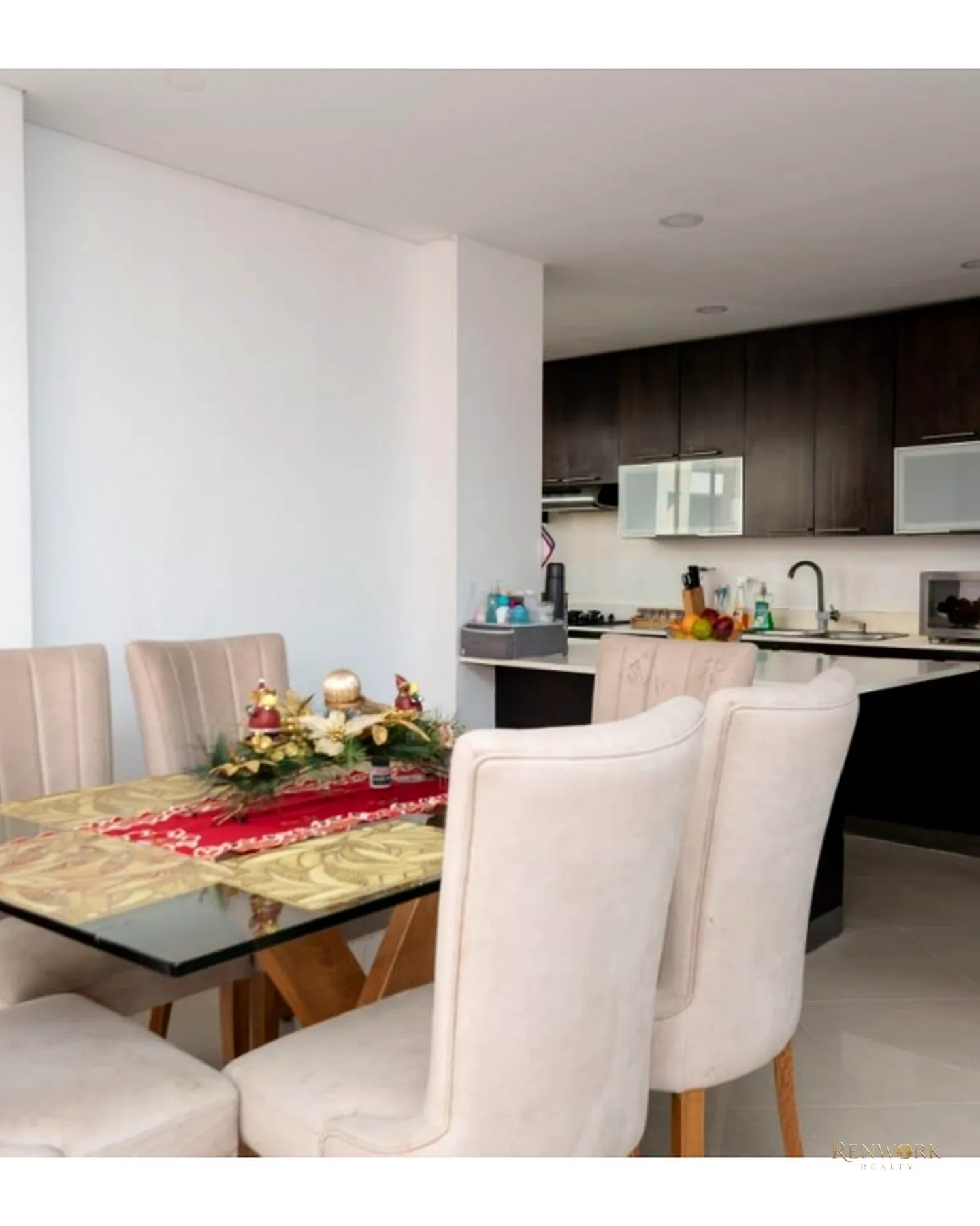 APARTAMENTO EN VENTA EN EL POBLADO · foto 2