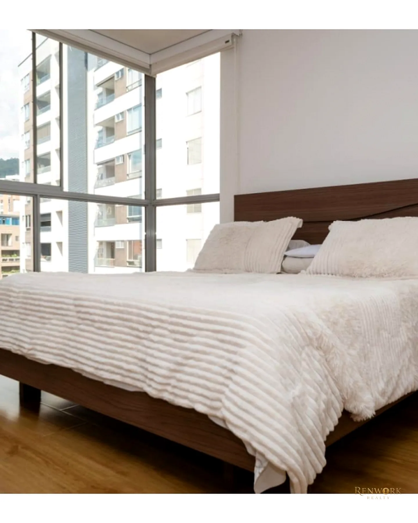 APARTAMENTO EN VENTA EN EL POBLADO · foto 7