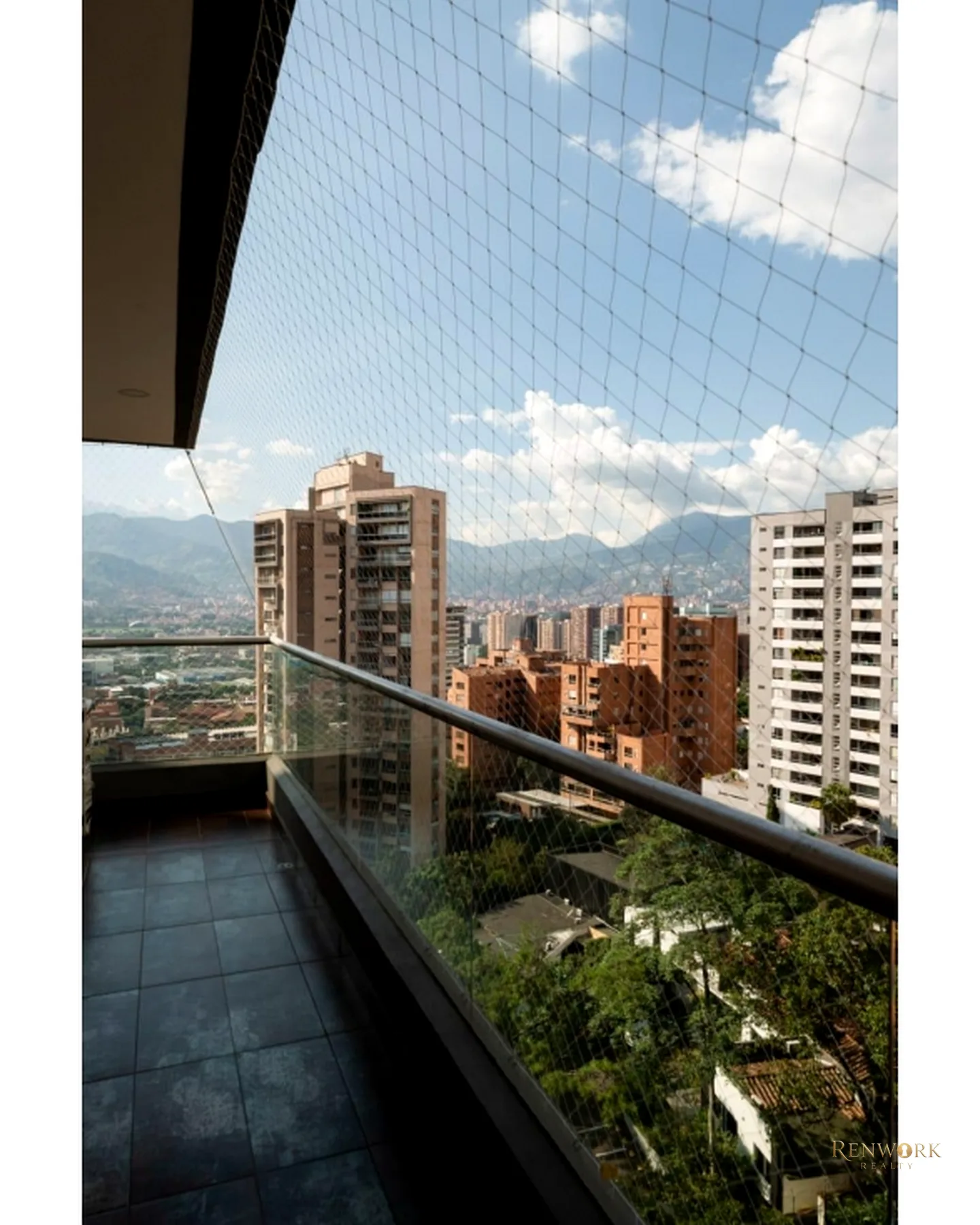 APARTAMENTO EN VENTA EN EL POBLADO · foto 13