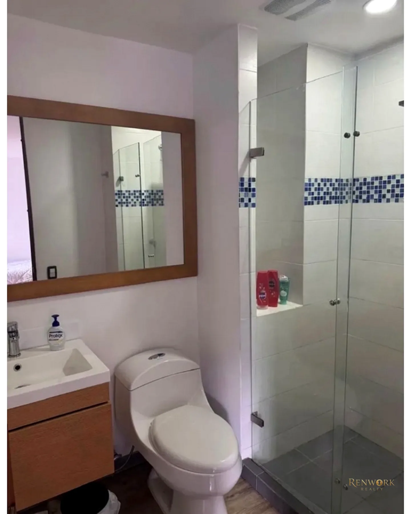 APARTAMENTO EN VENTA EN EL POBLADO · foto 7