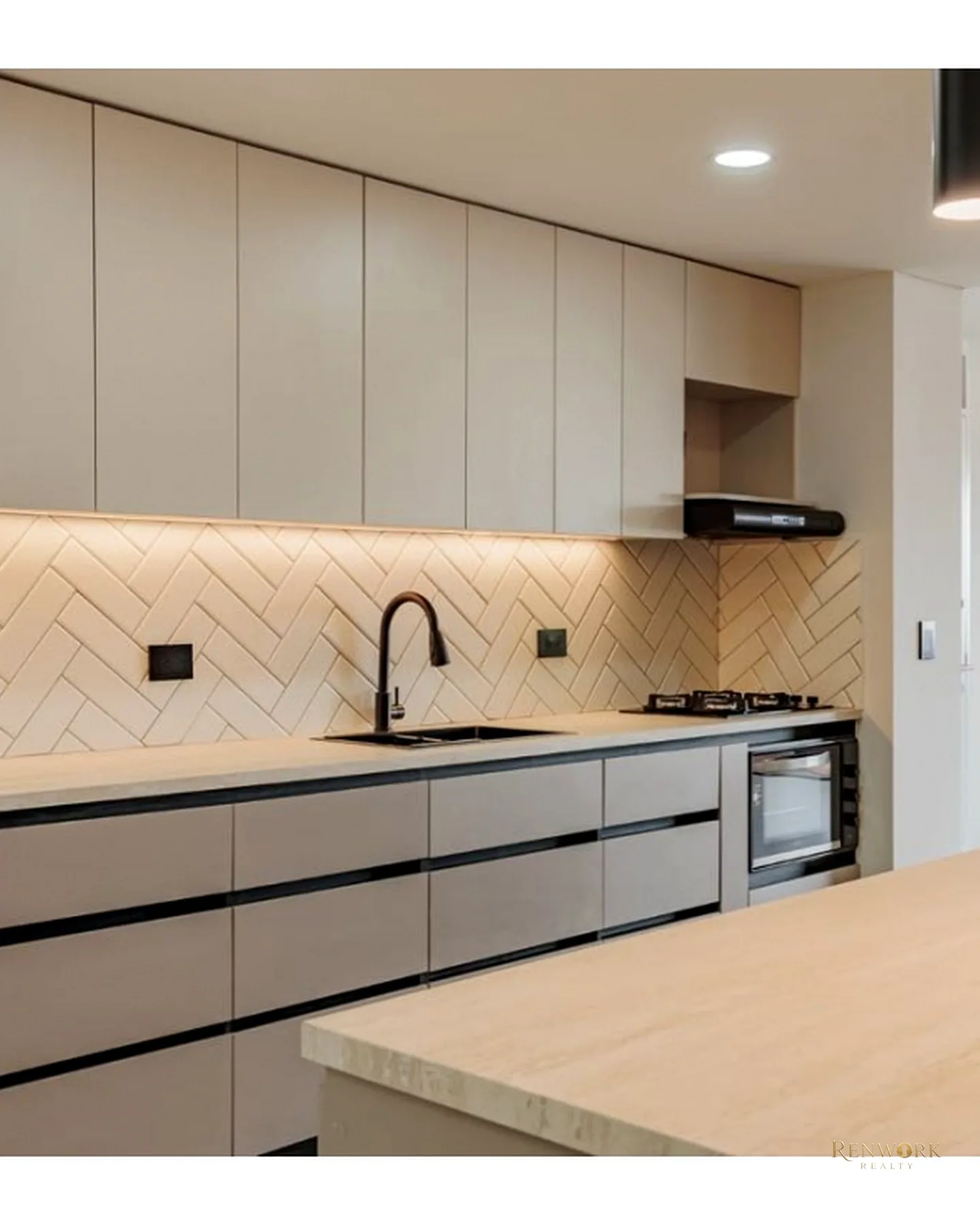 APARTAMENTO EN VENTA EN EL POBLADO · foto 2