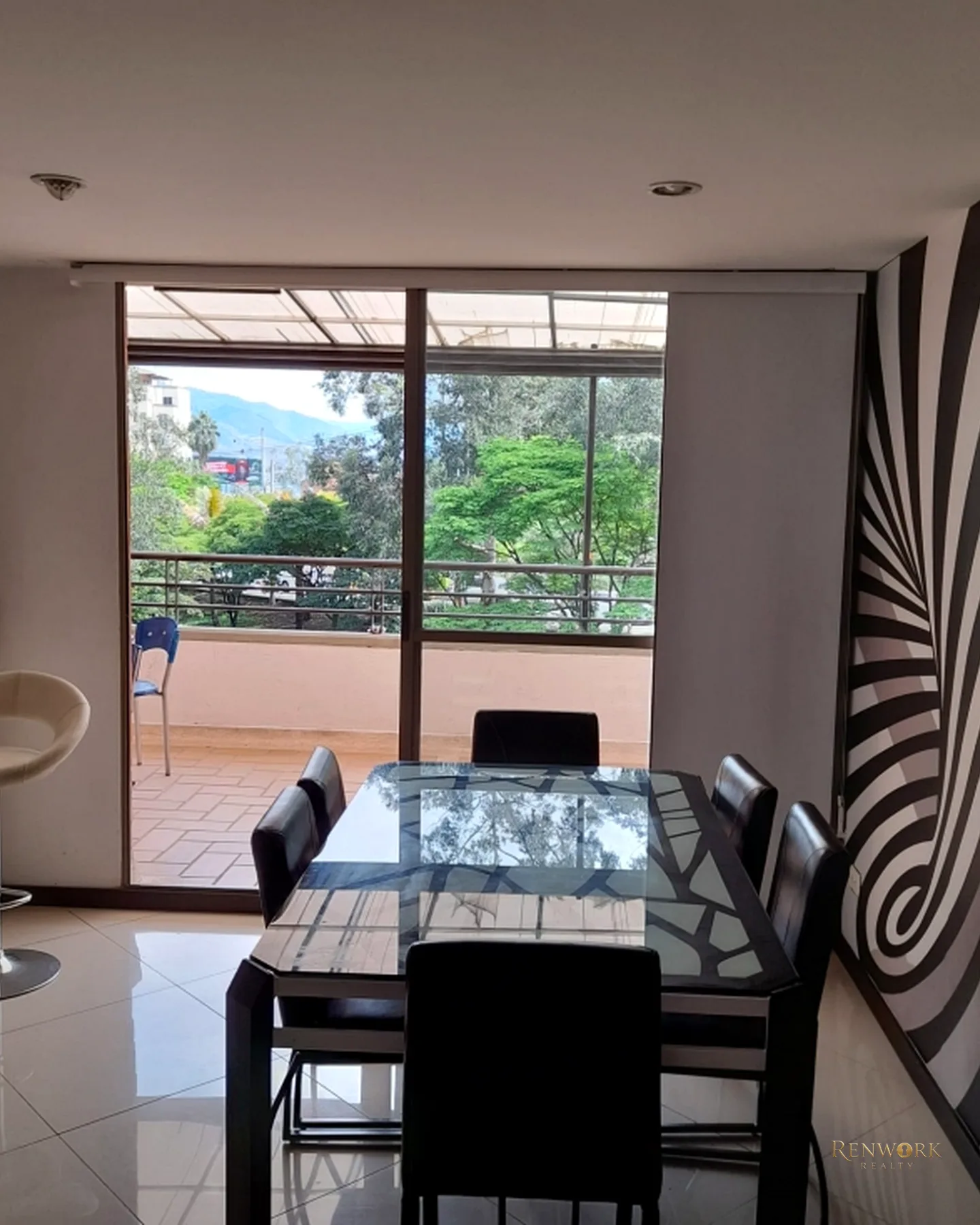 APARTAMENTO EN VENTA EN EL POBLADO LAS PALMAS MEDELLIN · foto 6