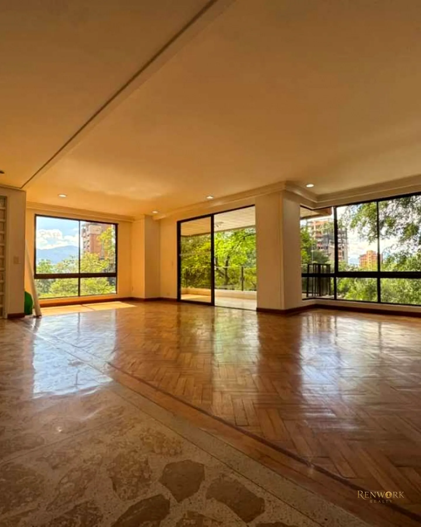APARTAMENTO EN VENTA EN EL POBLADO MILLA DE ORO · foto 1