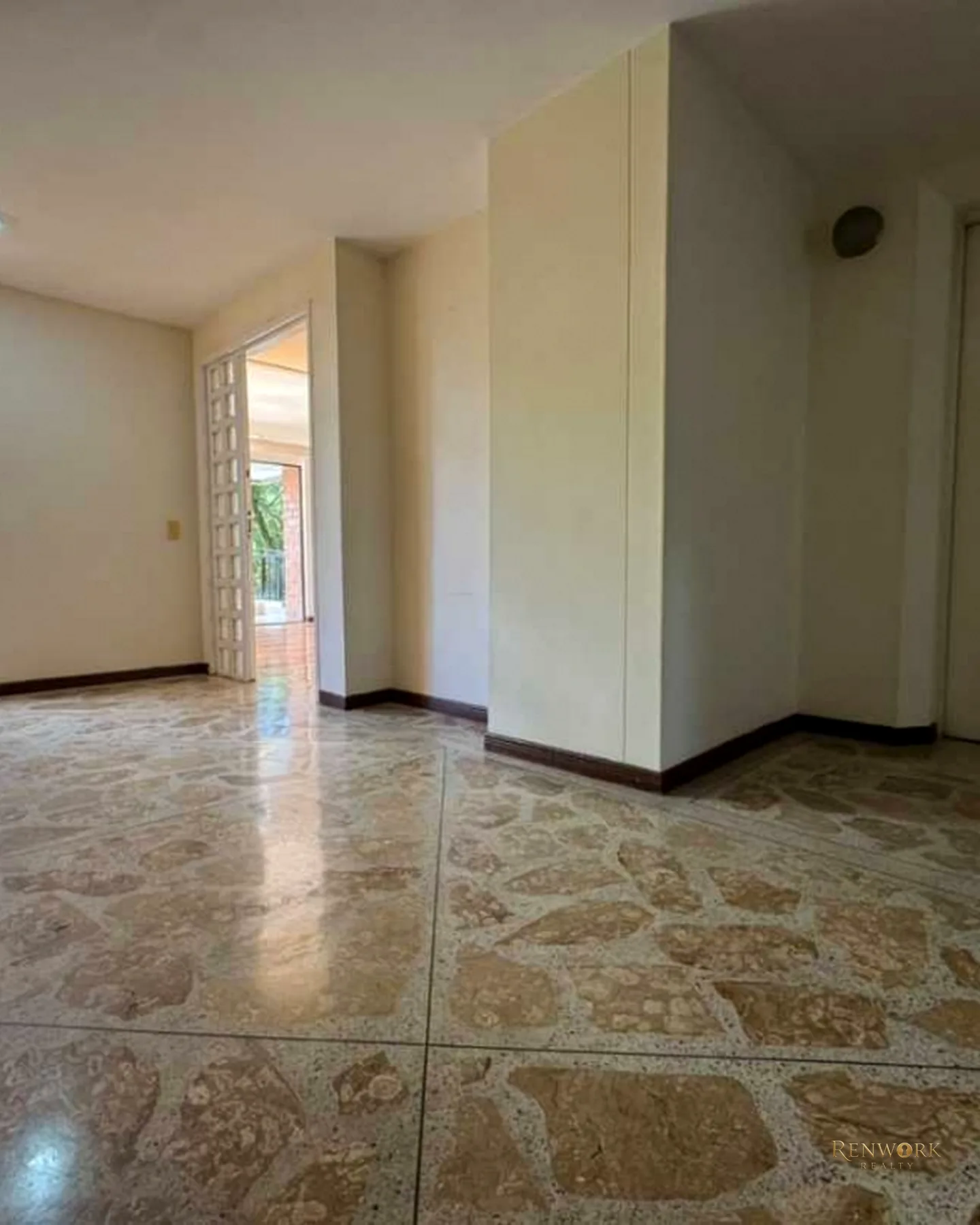 APARTAMENTO EN VENTA EN EL POBLADO MILLA DE ORO · foto 19