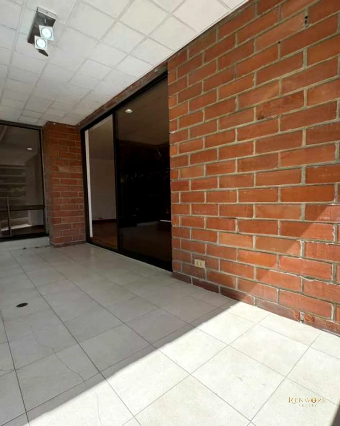 APARTAMENTO EN VENTA EN EL POBLADO MILLA DE ORO · foto 8