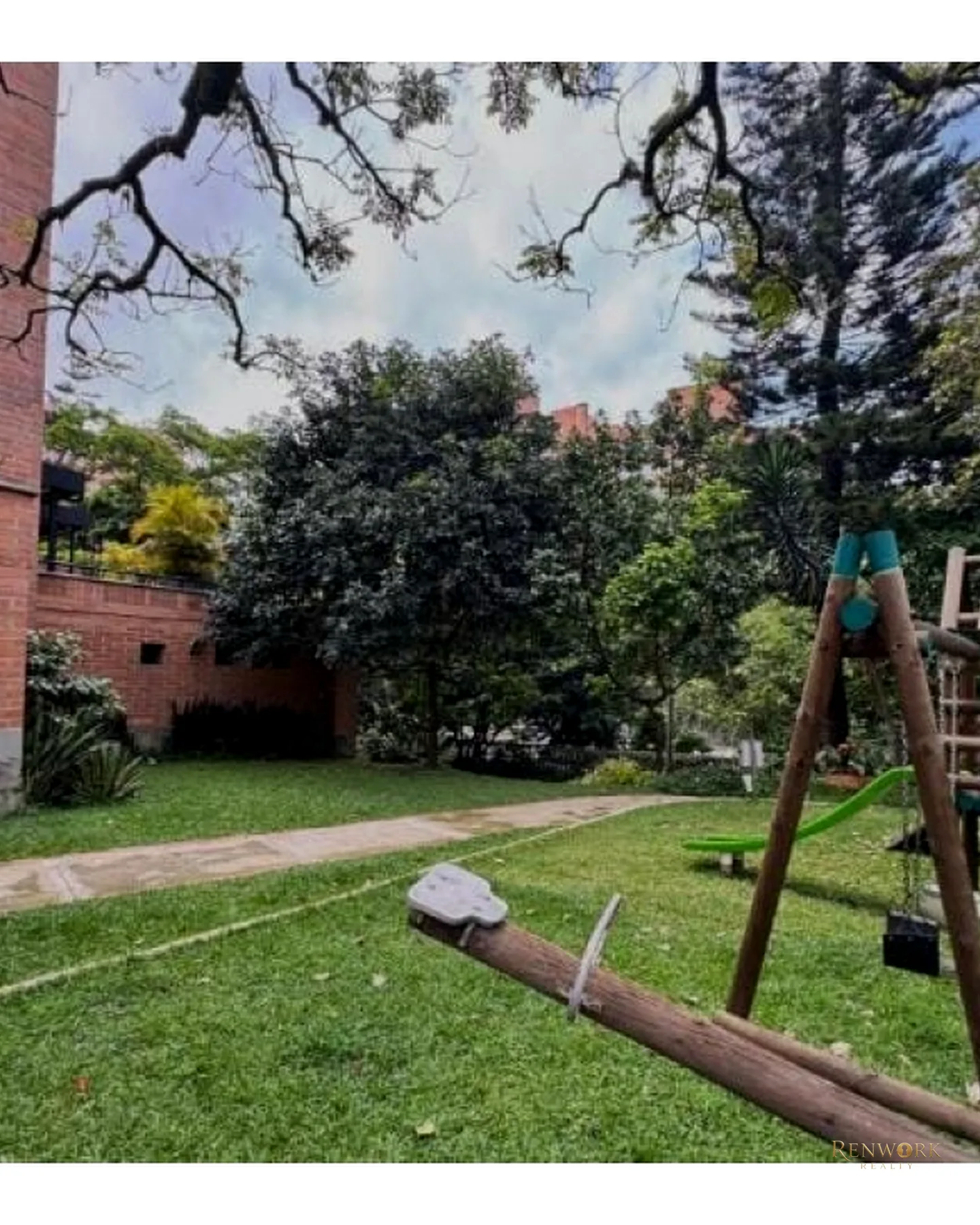 APARTAMENTO EN VENTA EN EL POBLADO MILLA DE ORO · foto 14