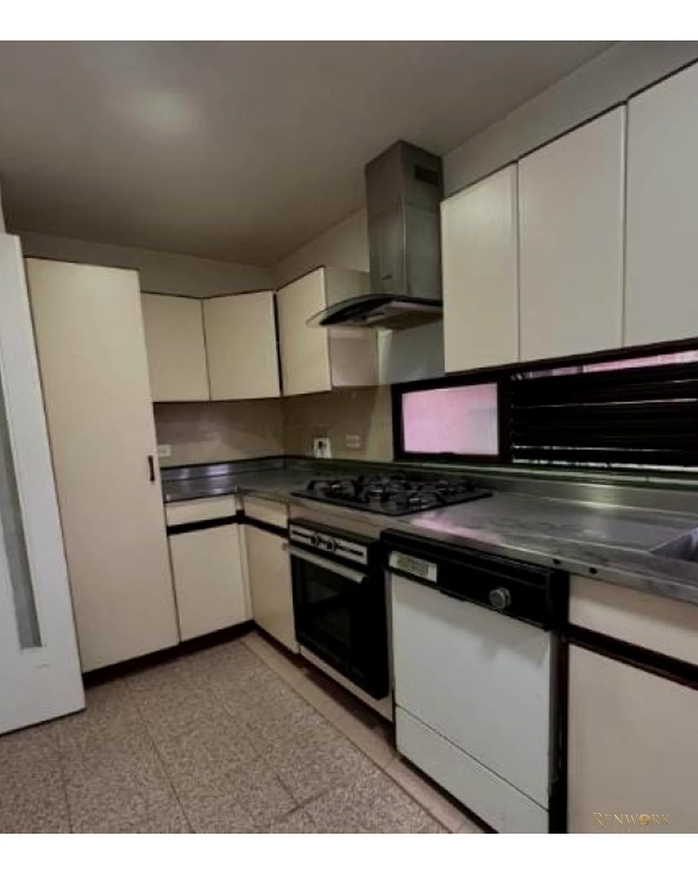 APARTAMENTO EN VENTA EN EL POBLADO MILLA DE ORO · foto 2