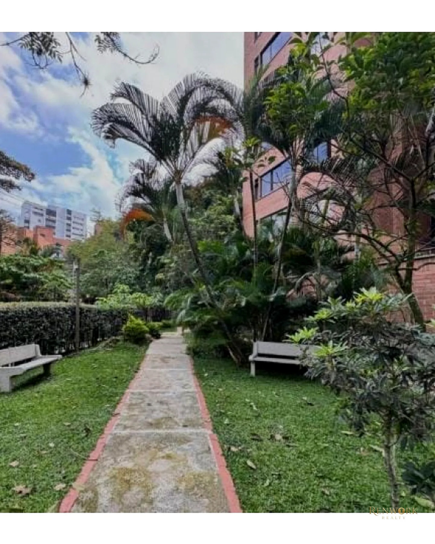 APARTAMENTO EN VENTA EN EL POBLADO MILLA DE ORO · foto 15