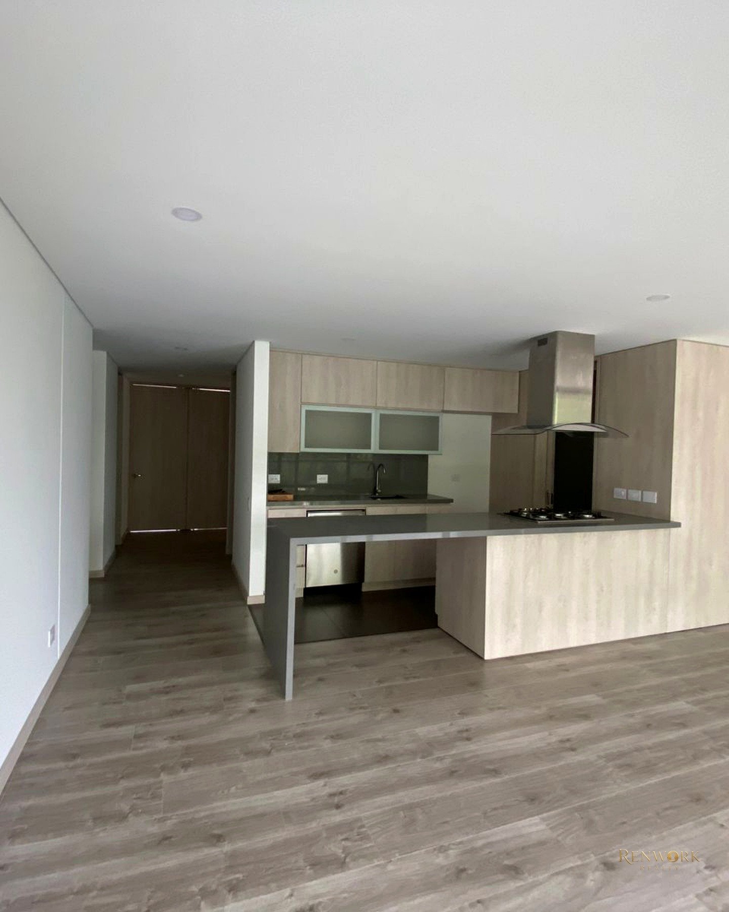 APARTAMENTO EN VENTA EN EL POBLADO PALMAS MEDELLIN · foto 6
