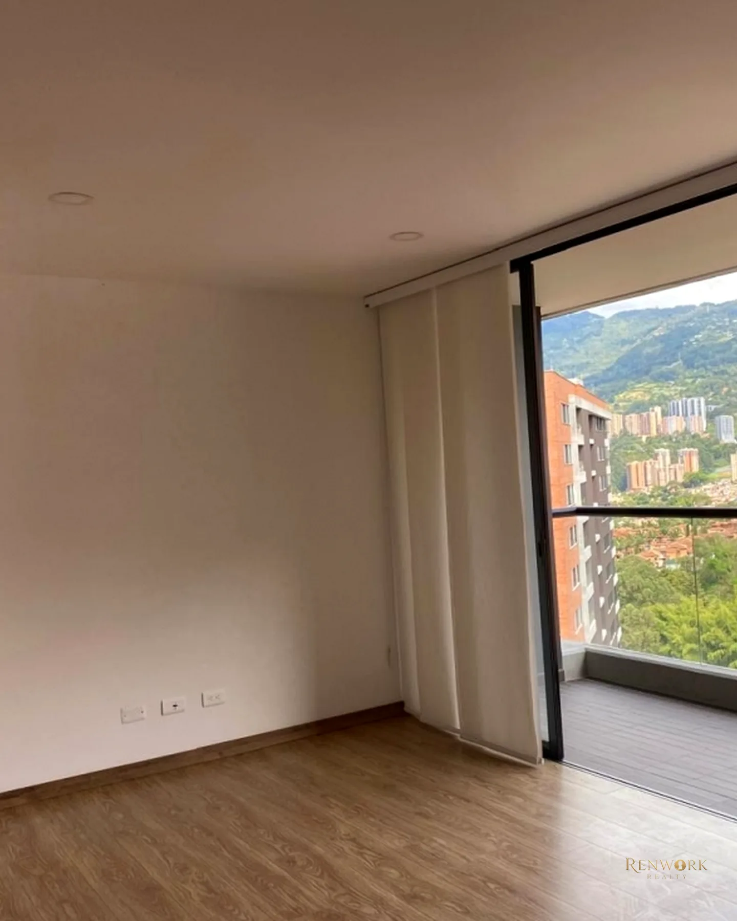 APARTAMENTO EN VENTA EN ENVIGADO · foto 8
