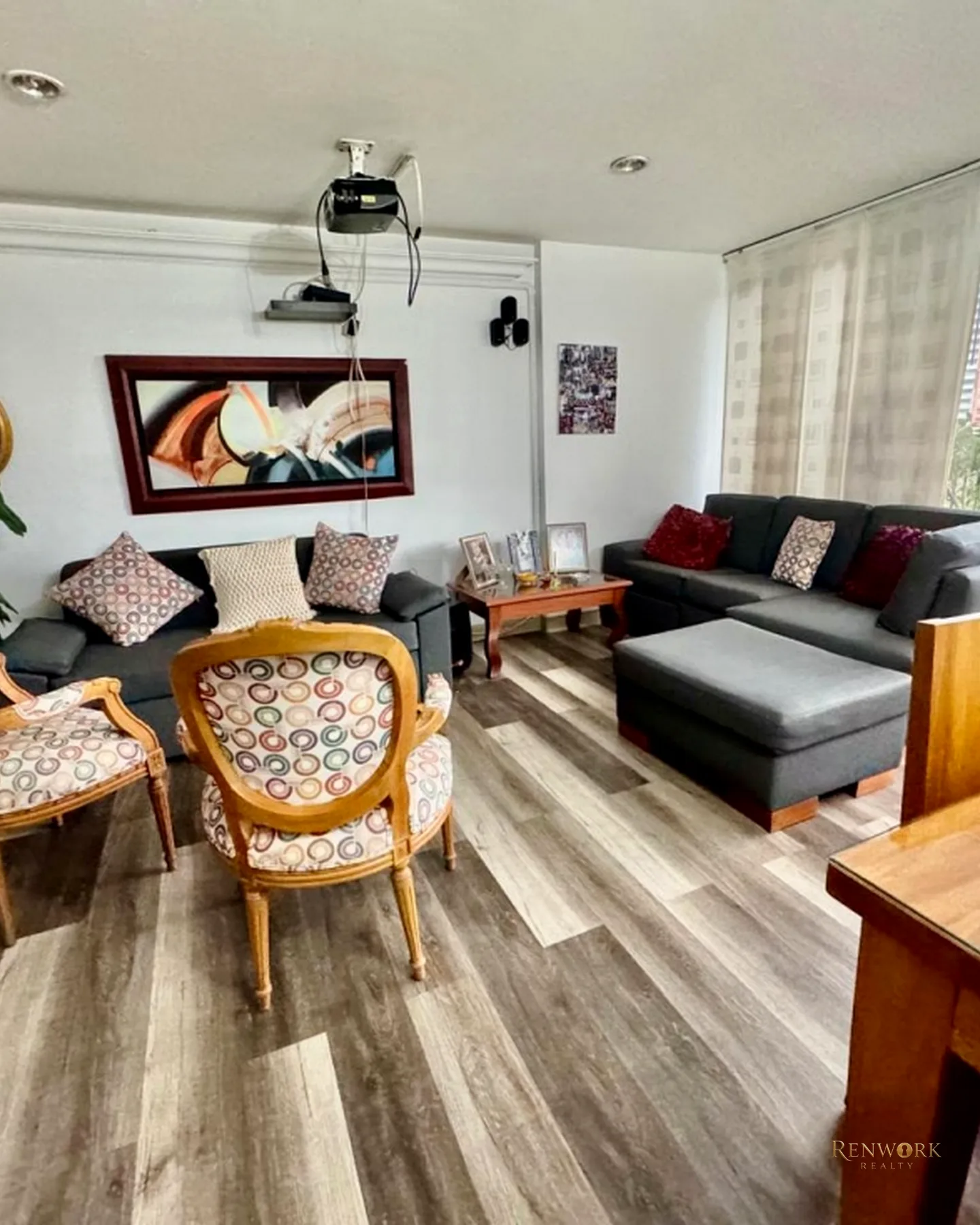 APARTAMENTO EN VENTA EN ENVIGADO - LA LOMA DEL ESCOBERO · foto 3