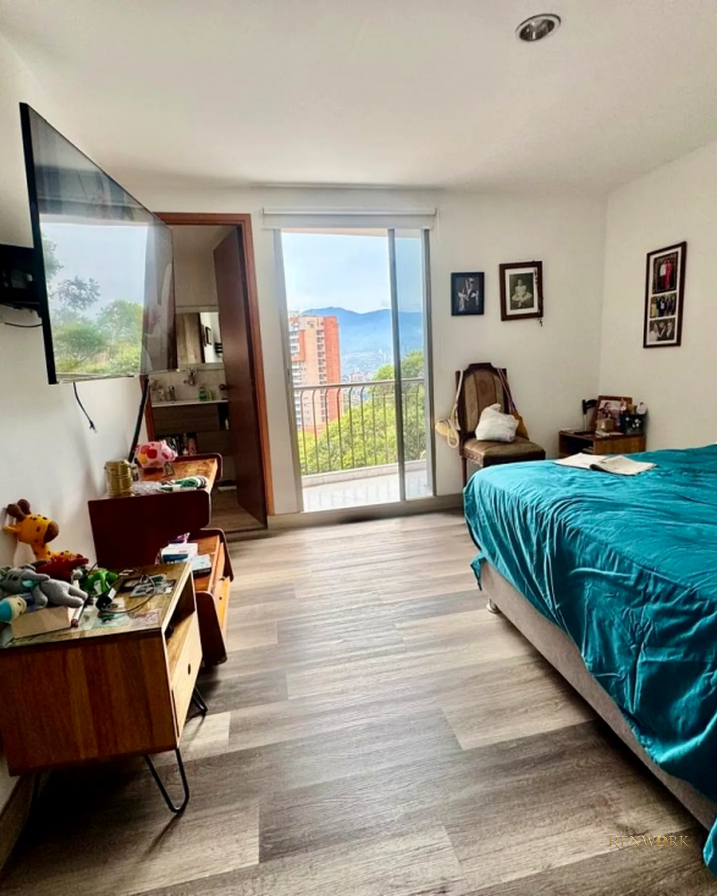 APARTAMENTO EN VENTA EN ENVIGADO - LA LOMA DEL ESCOBERO · foto 11