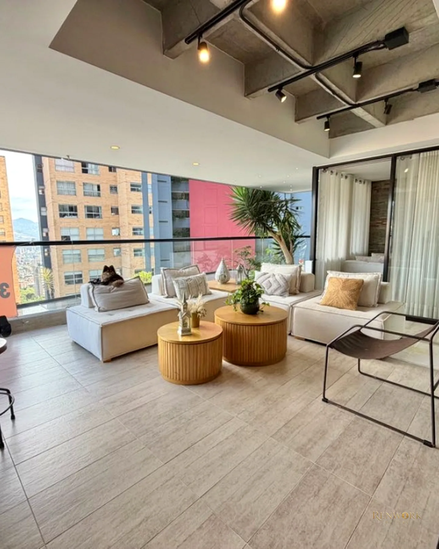 APARTAMENTO EN VENTA EN ENVIGADO - LOMA DE LAS BRUJAS · foto 4