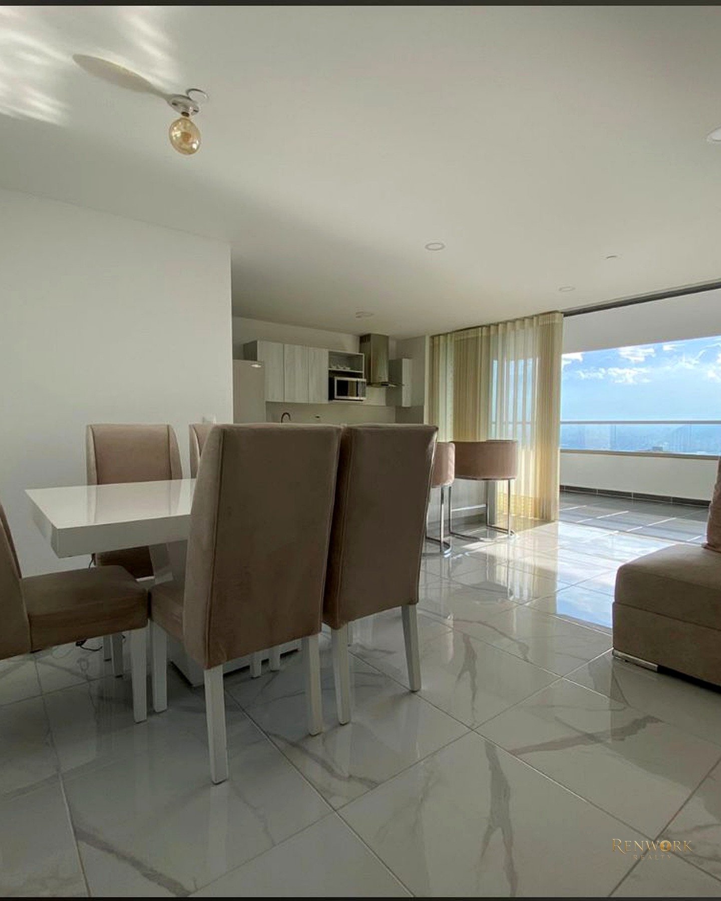 APARTAMENTO EN VENTA EN ENVIGADO SECTOR LOS MESA · foto 2