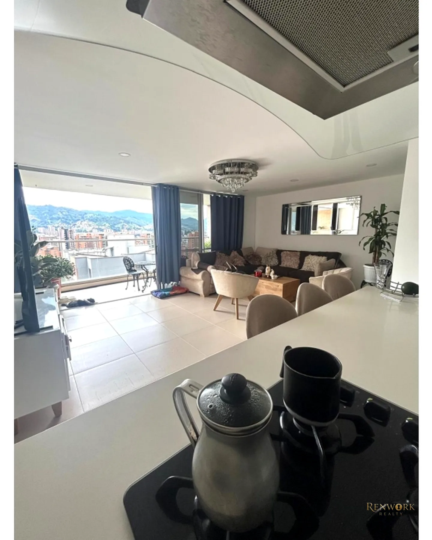 APARTAMENTO EN VENTA EN ENVIGADO | SECTOR PONTEVEDRA · foto 1