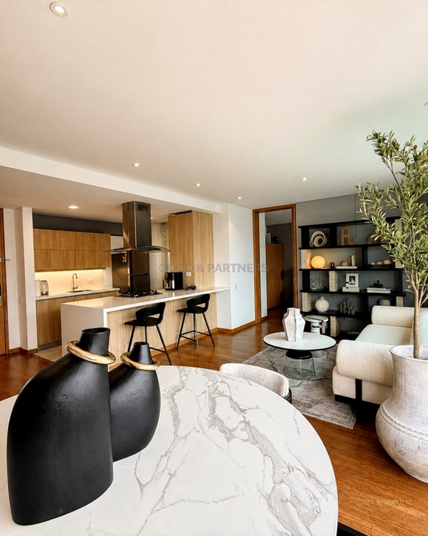 APARTAMENTO EN VENTA EN LA TORRE SUITES, MEDELLIN - EL POBLADO · foto 3