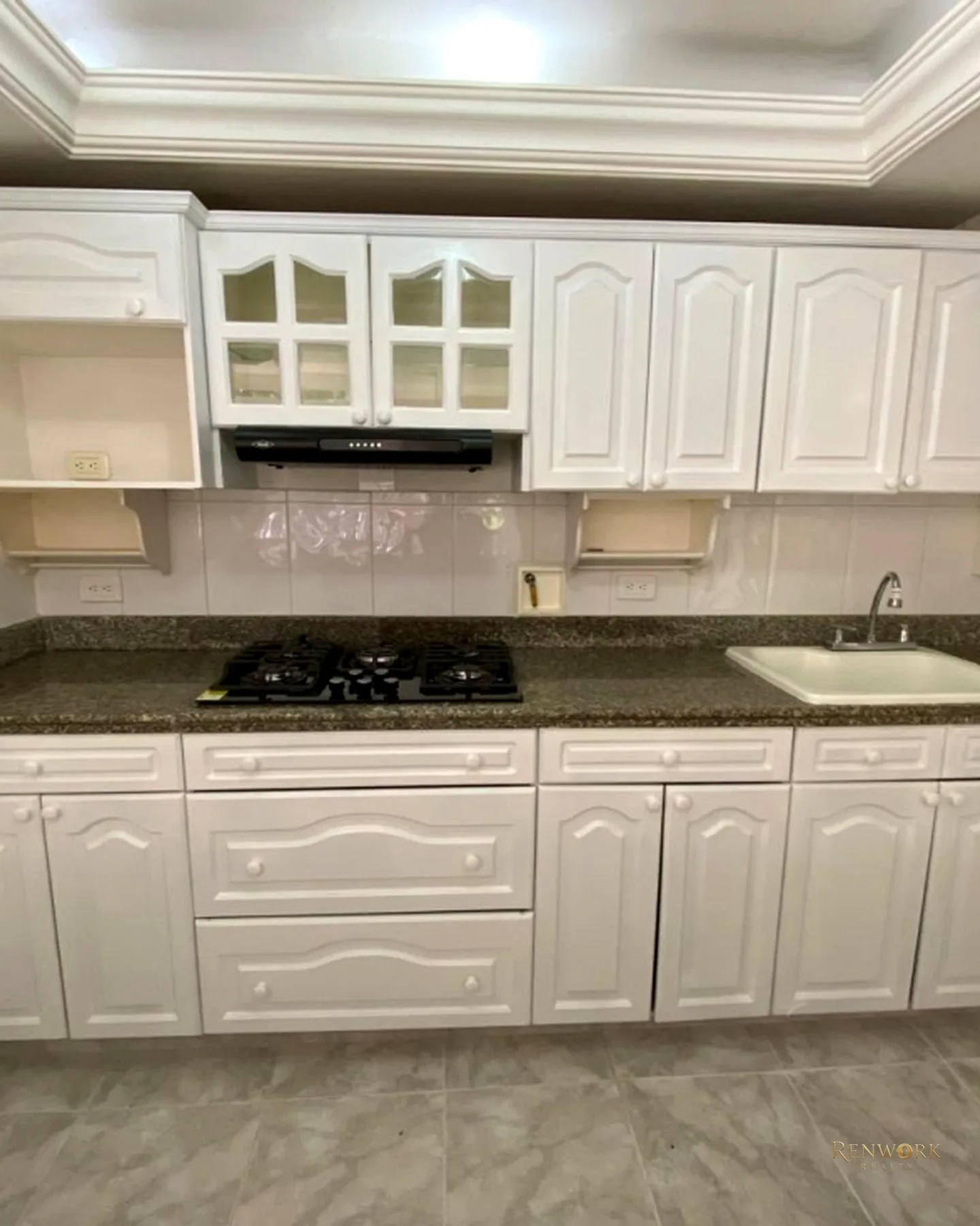 APARTAMENTO EN VENTA EN LAURELES, CERCA AL SEGUNDO PARQUE DE LAURELES · foto 2