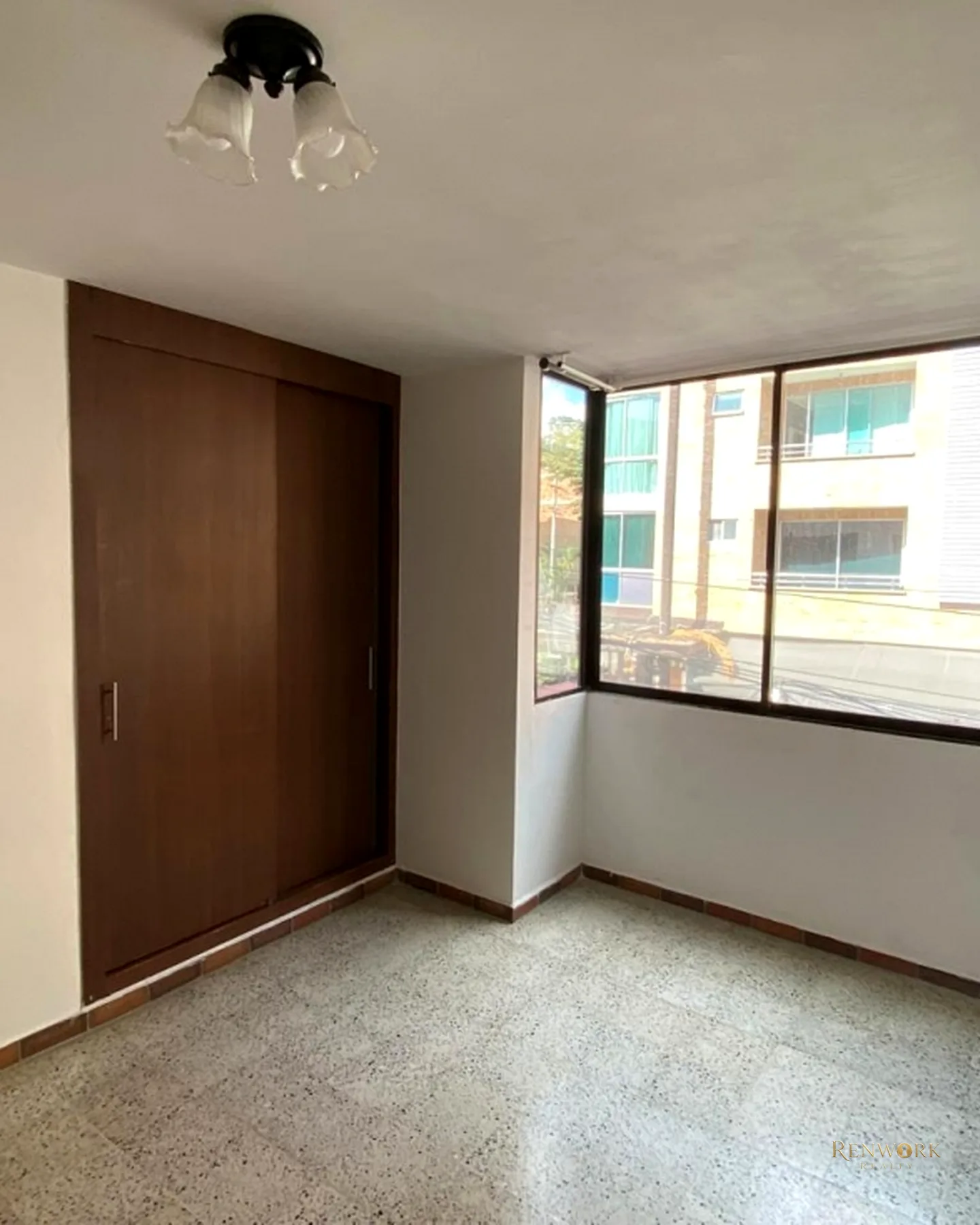 APARTAMENTO EN VENTA EN LAURELES, CERCA AL SEGUNDO PARQUE DE LAURELES · foto 14