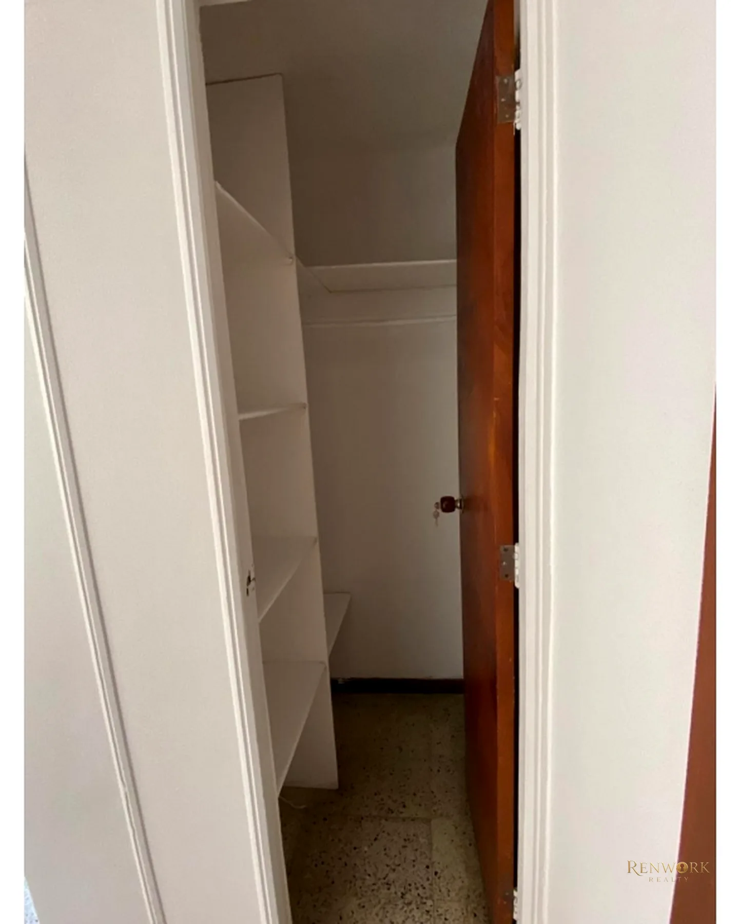 APARTAMENTO EN VENTA EN LAURELES, CERCA AL SEGUNDO PARQUE DE LAURELES · foto 7