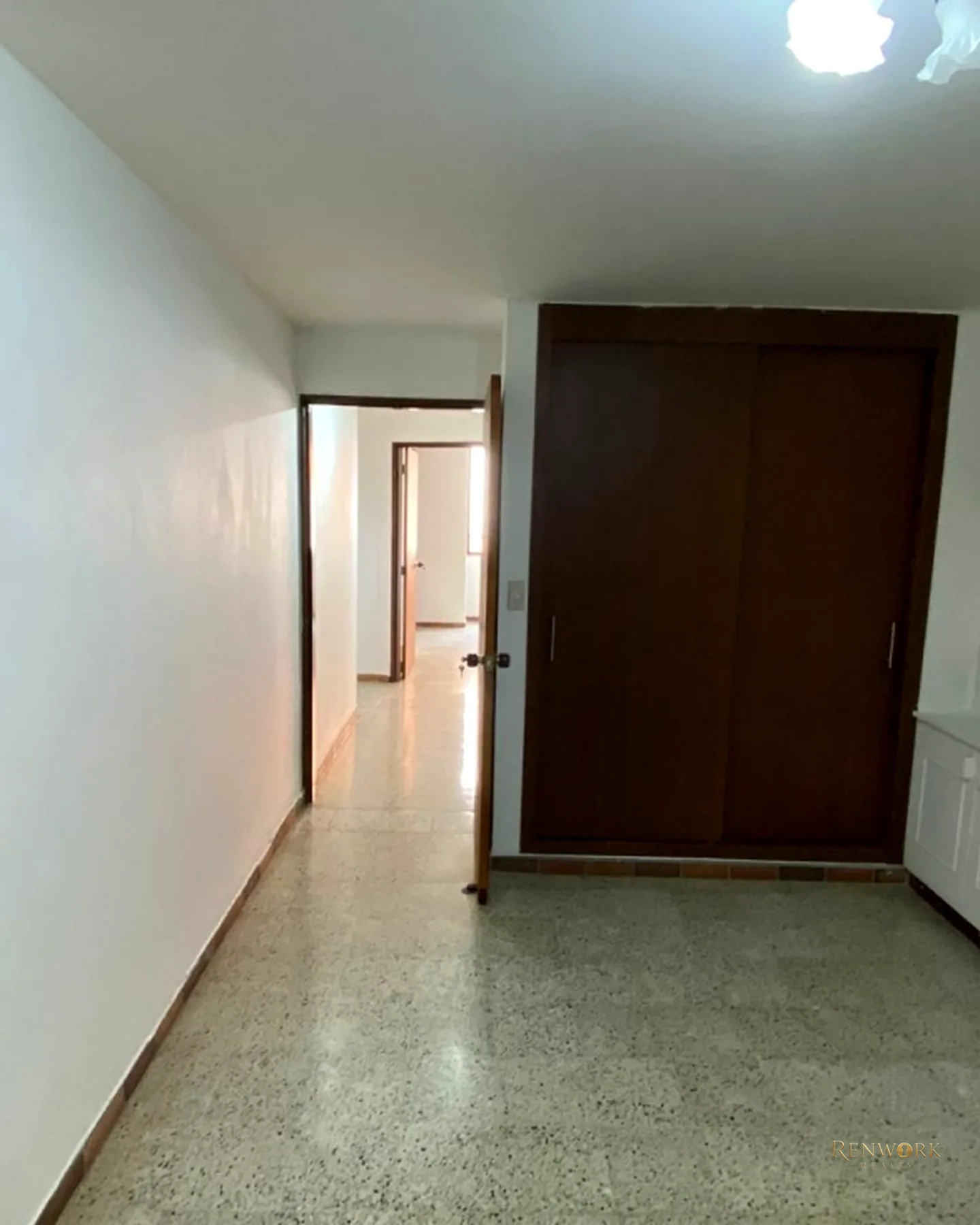 APARTAMENTO EN VENTA EN LAURELES, CERCA AL SEGUNDO PARQUE DE LAURELES · foto 18