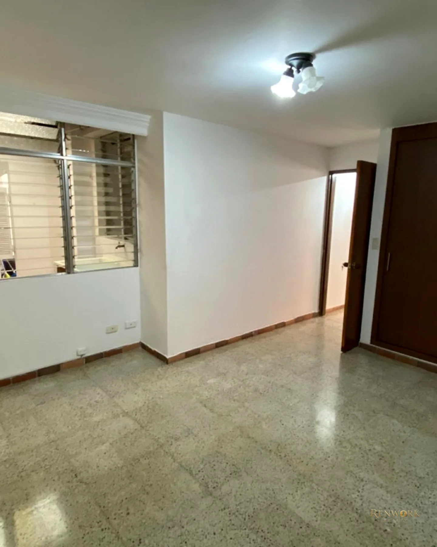 APARTAMENTO EN VENTA EN LAURELES, CERCA AL SEGUNDO PARQUE DE LAURELES · foto 12