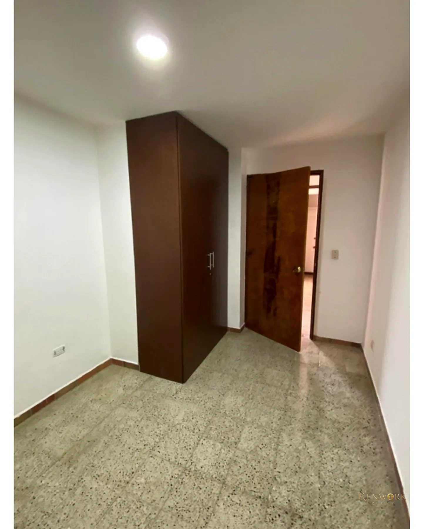 APARTAMENTO EN VENTA EN LAURELES, CERCA AL SEGUNDO PARQUE DE LAURELES · foto 6