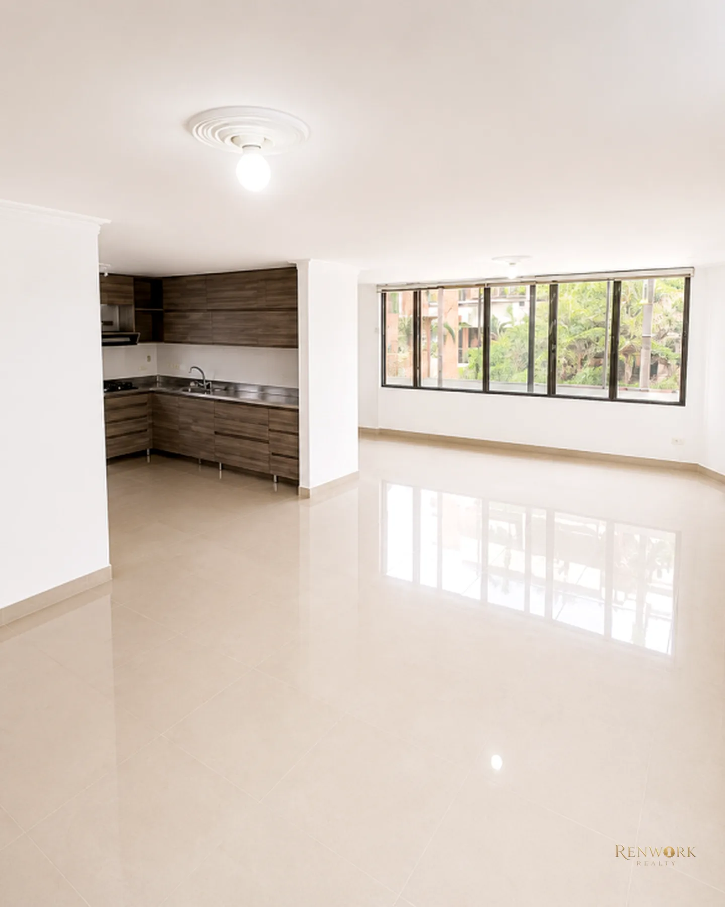 APARTAMENTO EN VENTA EN LAURELES MEDELLÍN CERCA AL PRIMER PARQUE · foto 1