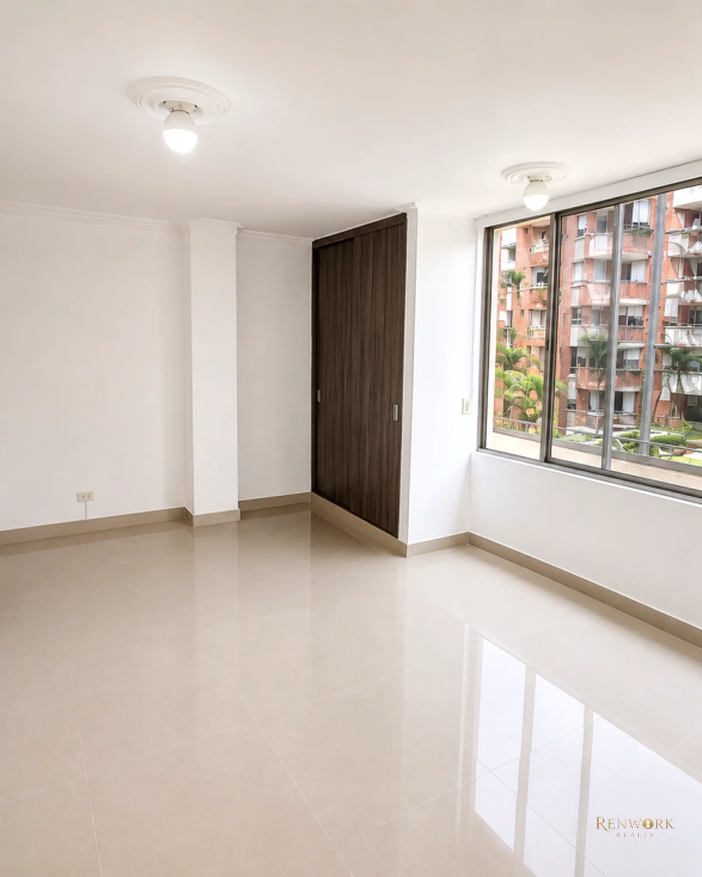 APARTAMENTO EN VENTA EN LAURELES MEDELLÍN CERCA AL PRIMER PARQUE · foto 6