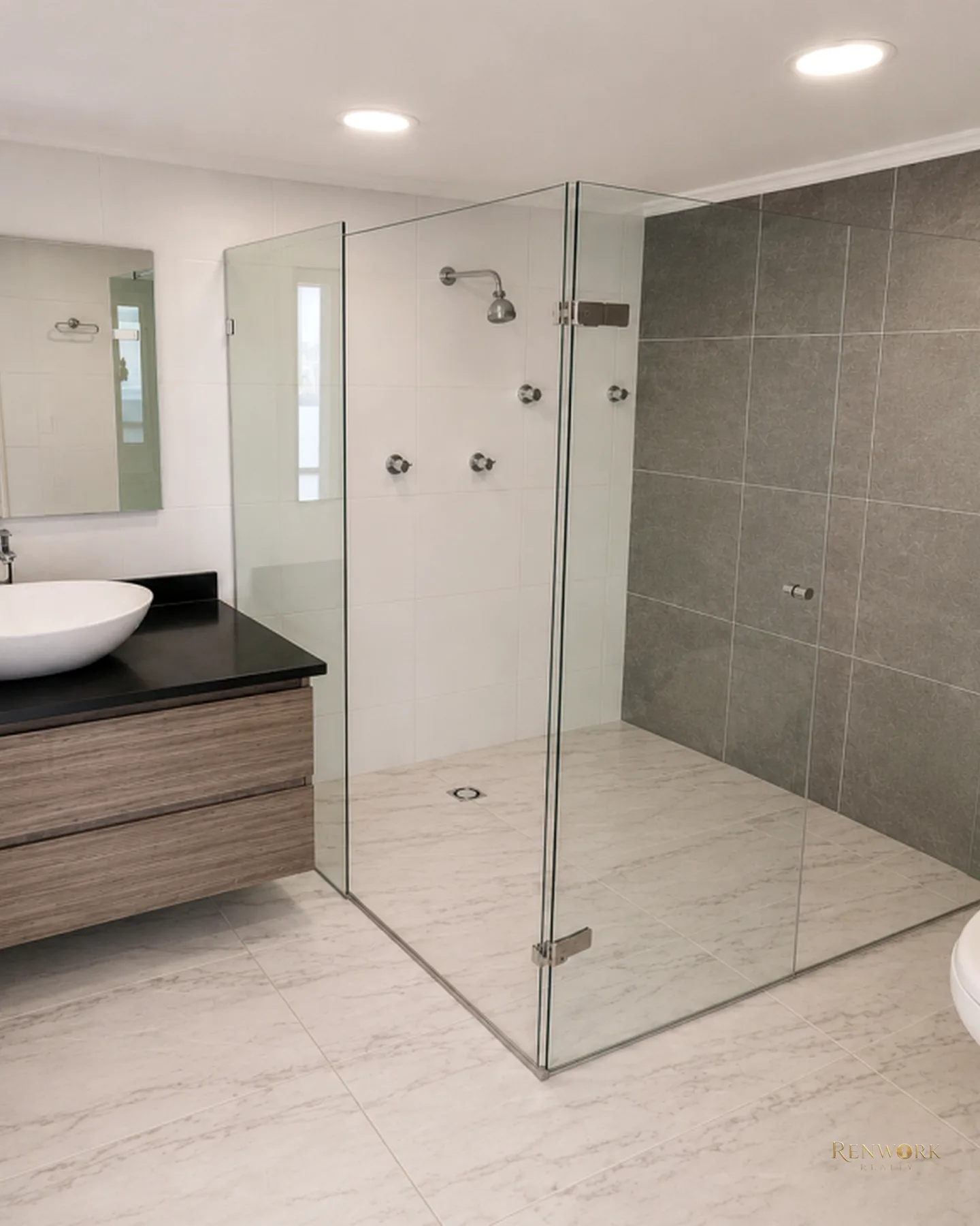 APARTAMENTO EN VENTA EN LAURELES MEDELLÍN CERCA AL PRIMER PARQUE · foto 8