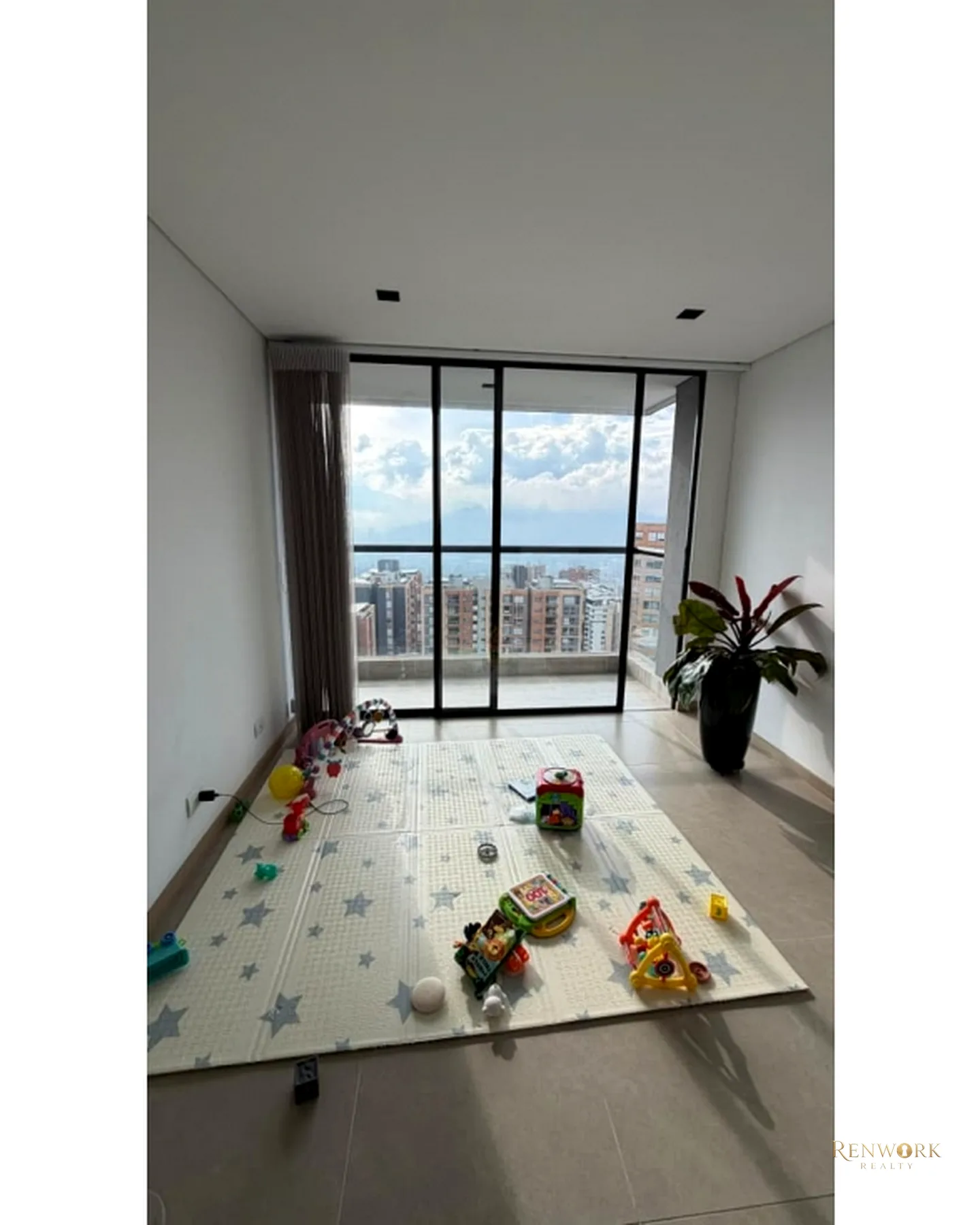 APARTAMENTO EN VENTA EN LOMA DE LAS BRUJAS · foto 6