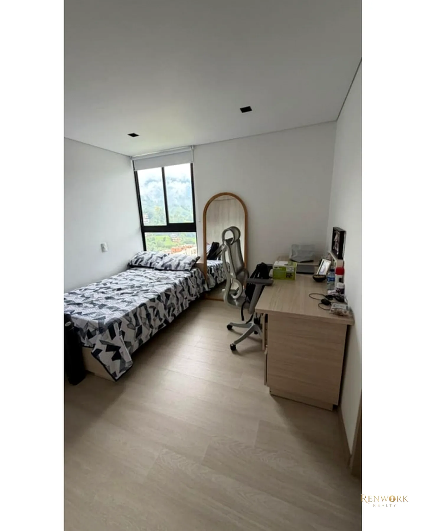 APARTAMENTO EN VENTA EN LOMA DE LAS BRUJAS · foto 14