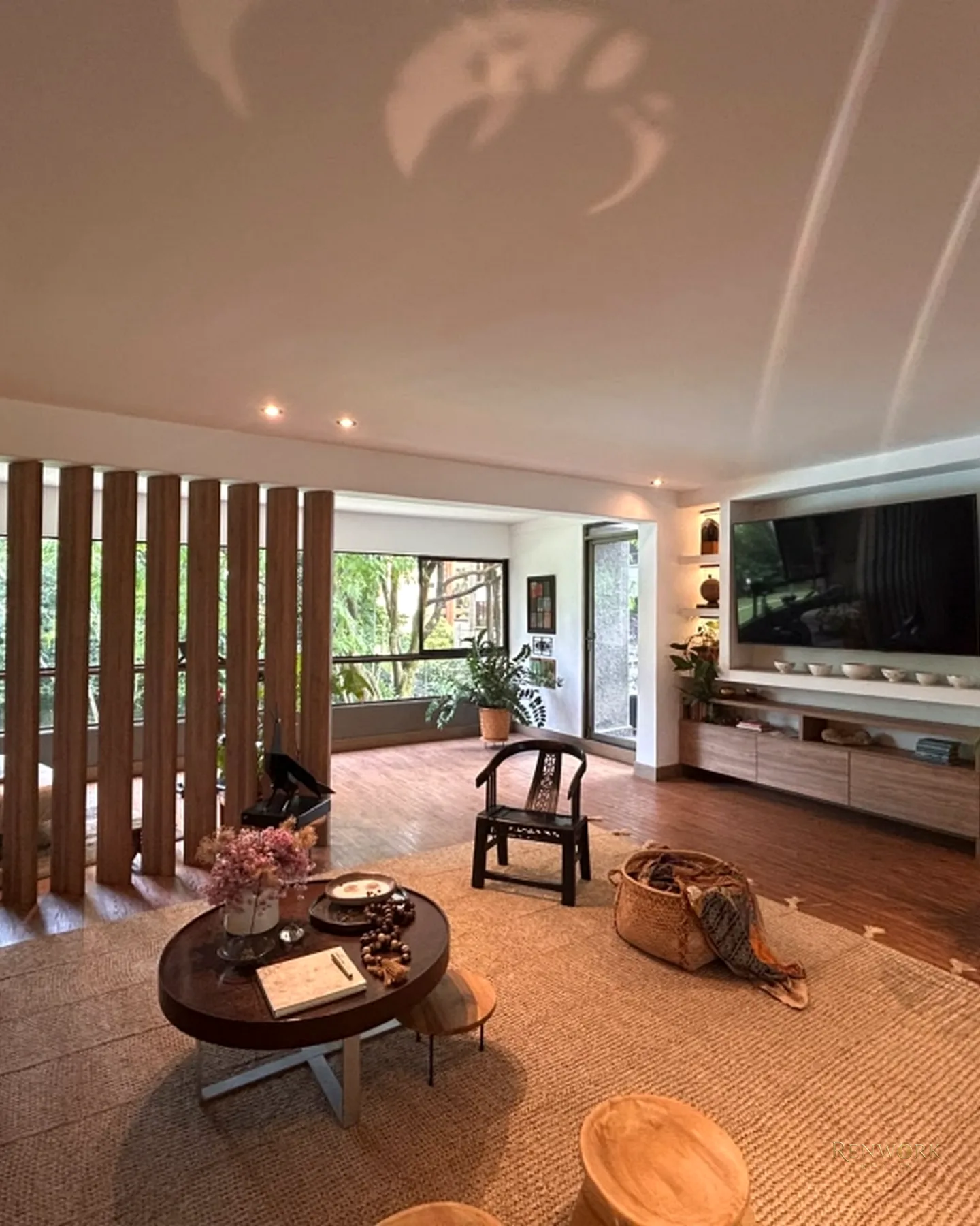 APARTAMENTO EN VENTA EN PATIO BONITO, EL POBLADO, MUY COMERCIAL · foto 2