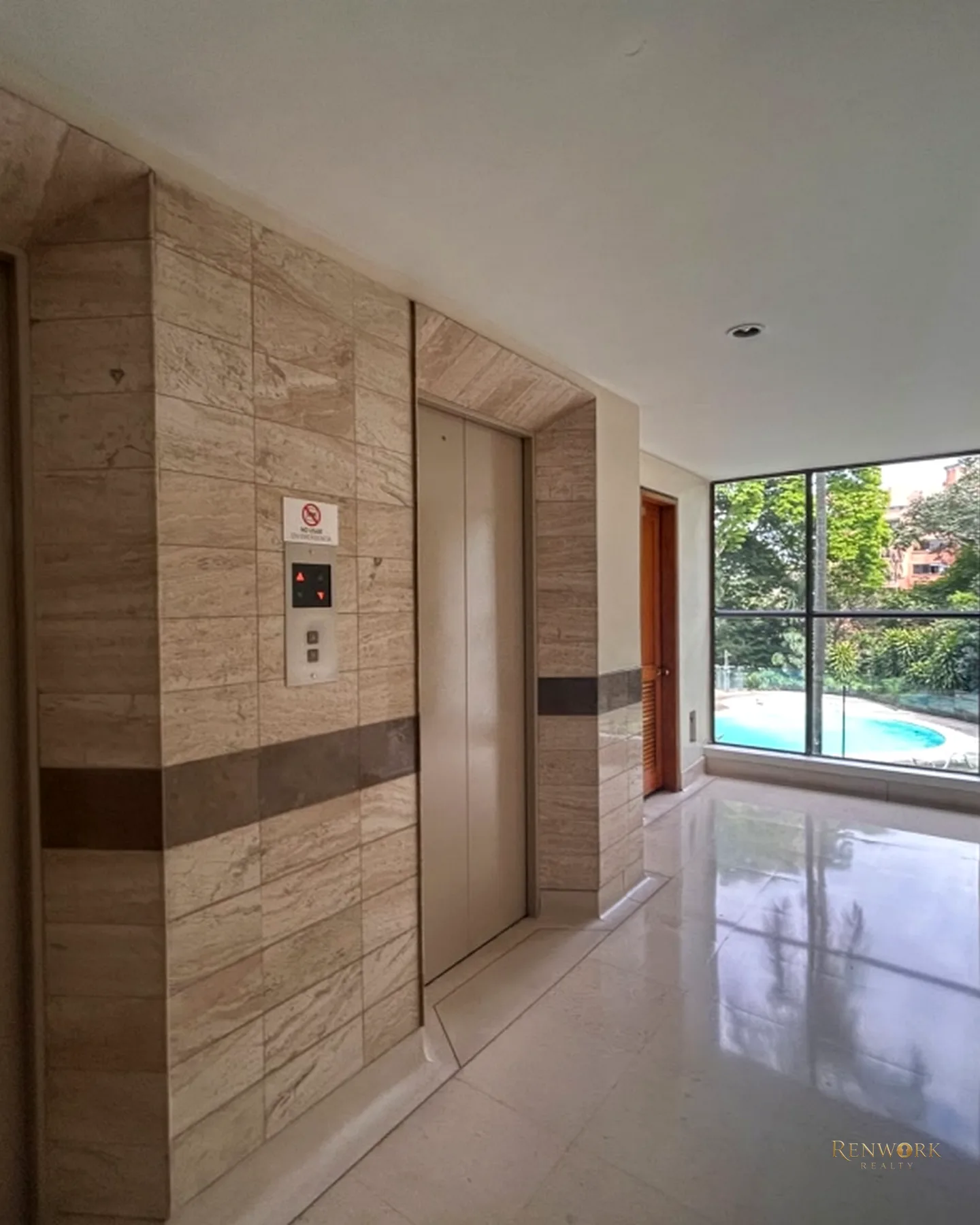 APARTAMENTO EN VENTA EN PATIO BONITO, EL POBLADO, MUY COMERCIAL · foto 19
