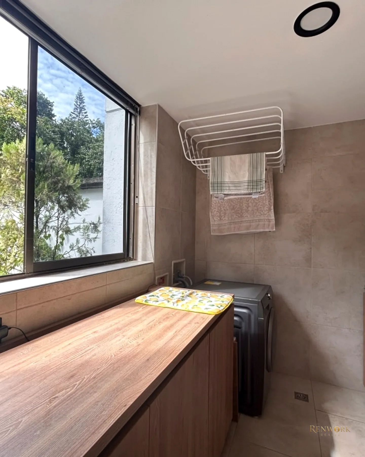 APARTAMENTO EN VENTA EN PATIO BONITO, EL POBLADO, MUY COMERCIAL · foto 14