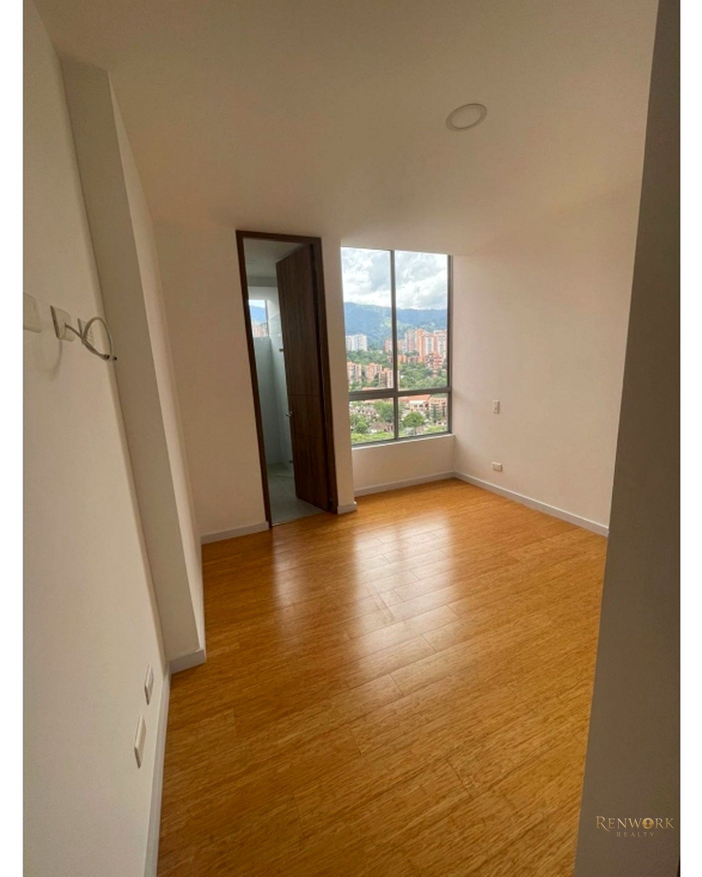 APARTAMENTO EN VENTA ENVIGADO CUMBRES · foto 8