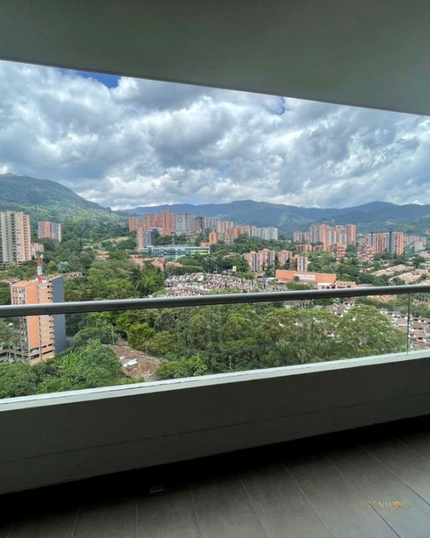 APARTAMENTO EN VENTA ENVIGADO CUMBRES · foto 2