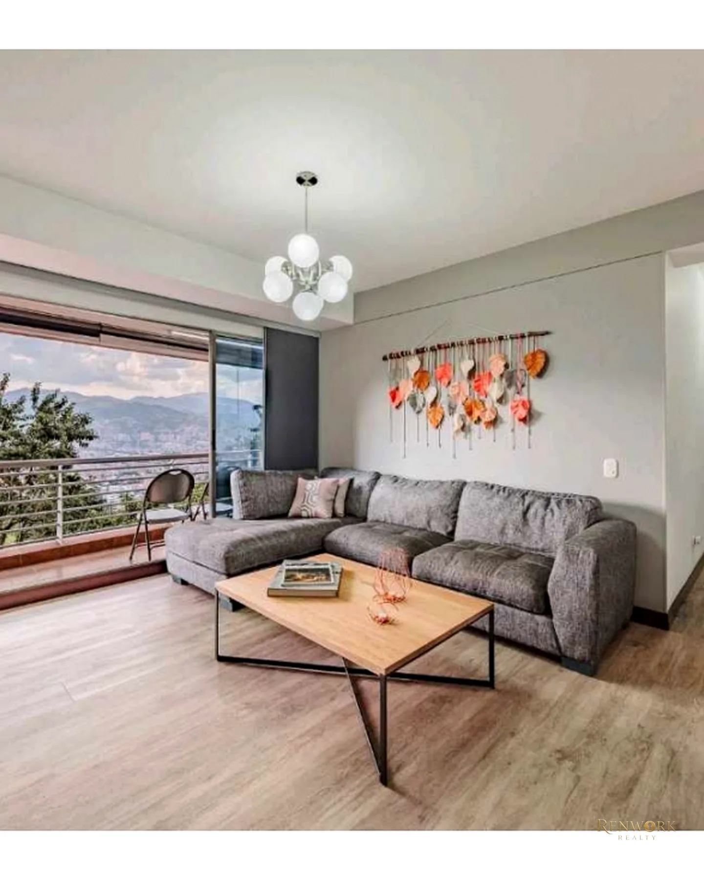 APARTAMENTO EN VENTA, ENVIGADO, LOMA DEL ESCOBERO. · foto 1