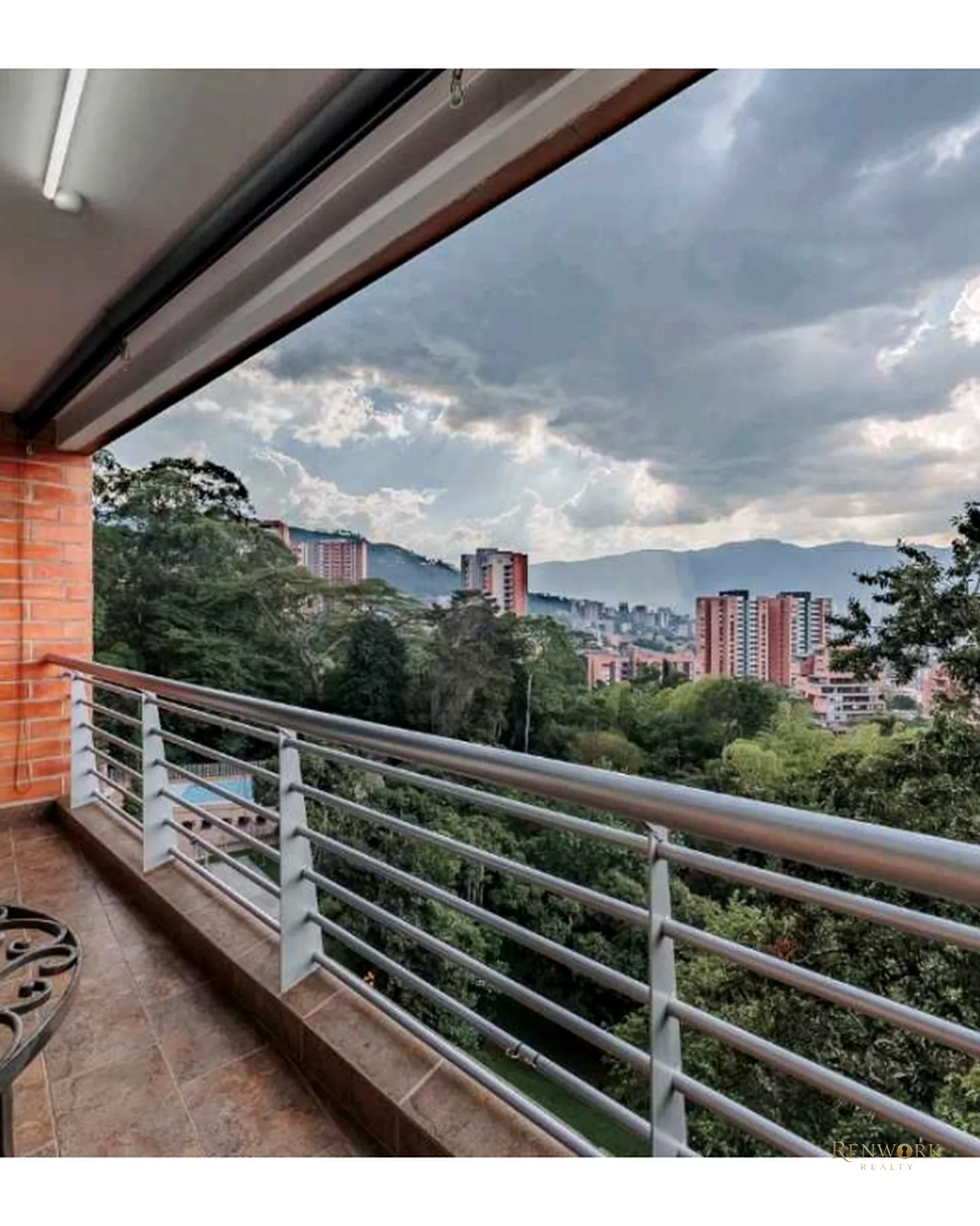 APARTAMENTO EN VENTA, ENVIGADO, LOMA DEL ESCOBERO. · foto 6