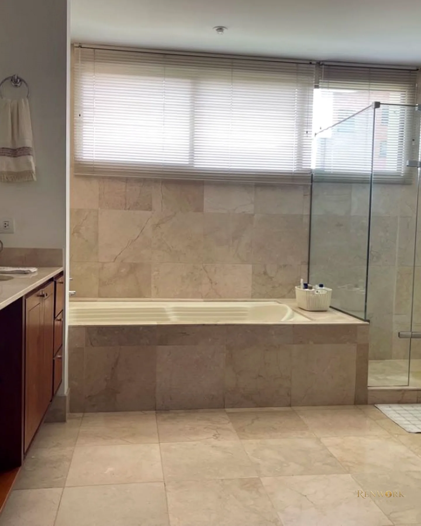 APARTAMENTO EN VENTA LAS SANTAS EL POBLADO · foto 6
